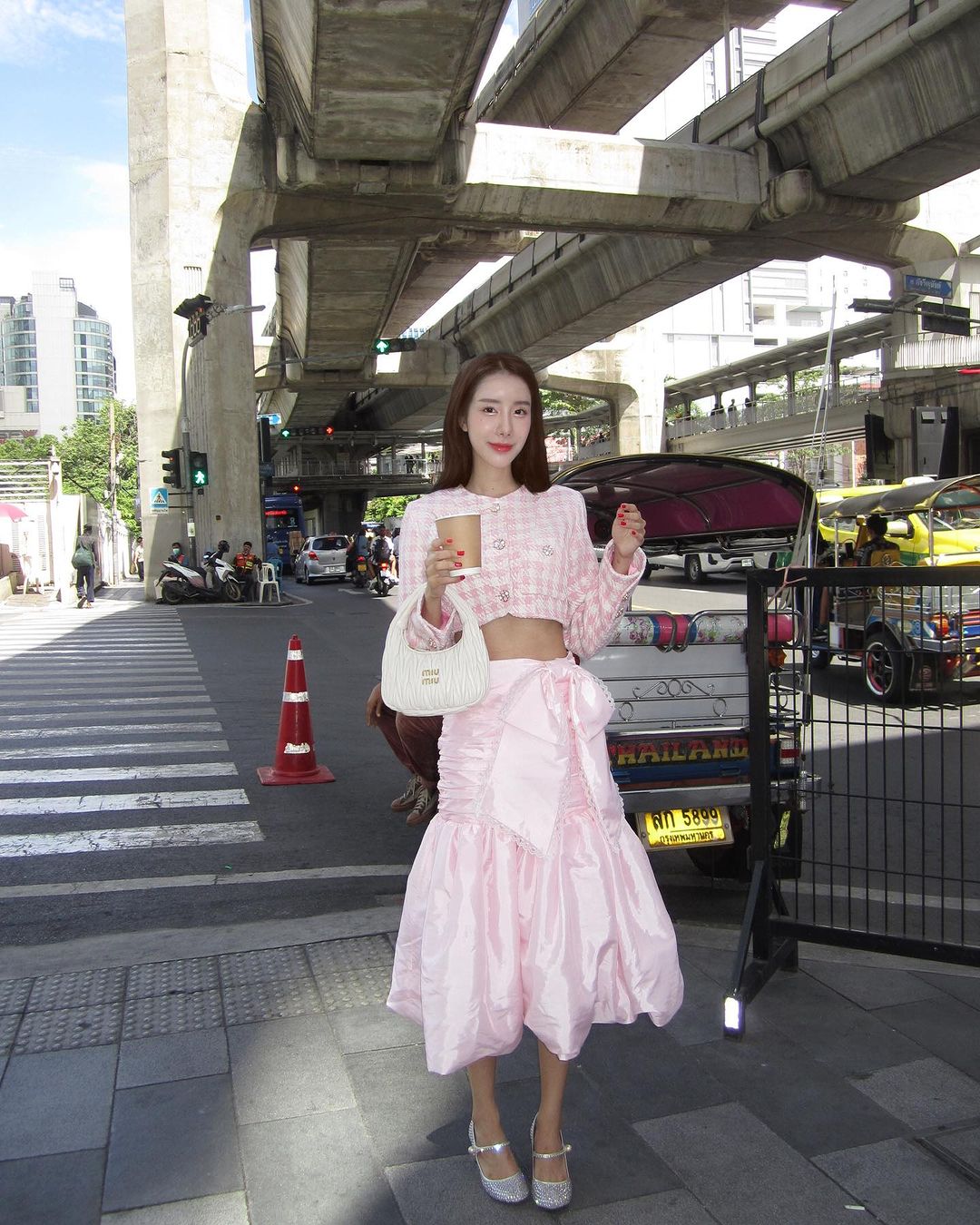 อิ๊งค์ - ภัทรานิษฐ์ วิริยะบำรุงกิจ