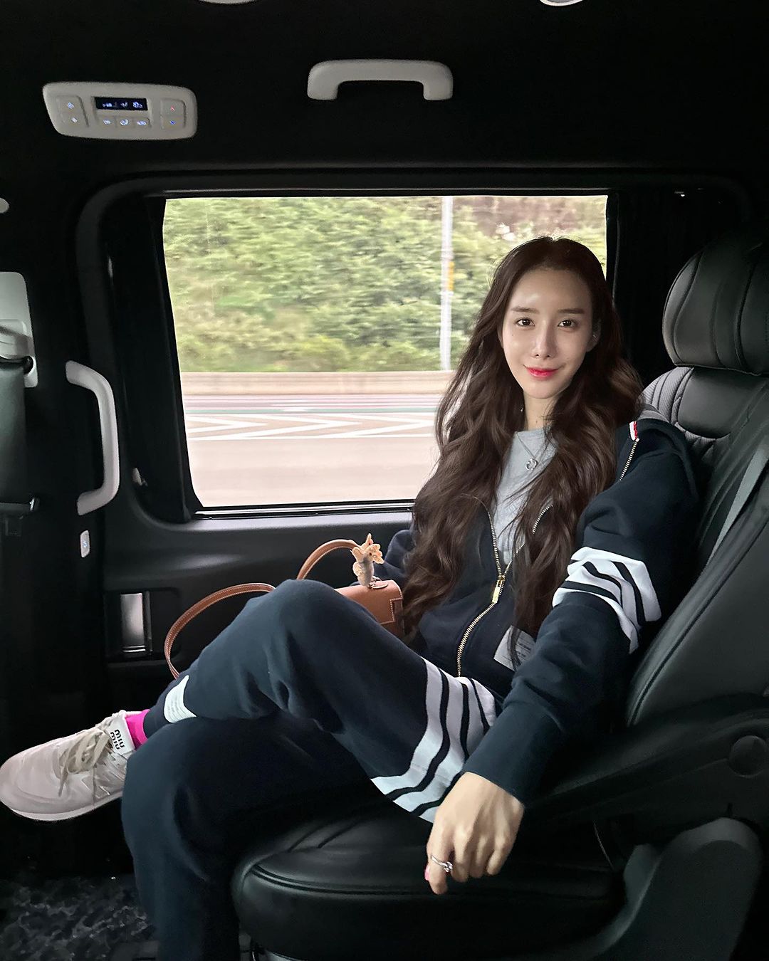 อิ๊งค์ - ภัทรานิษฐ์ วิริยะบำรุงกิจ