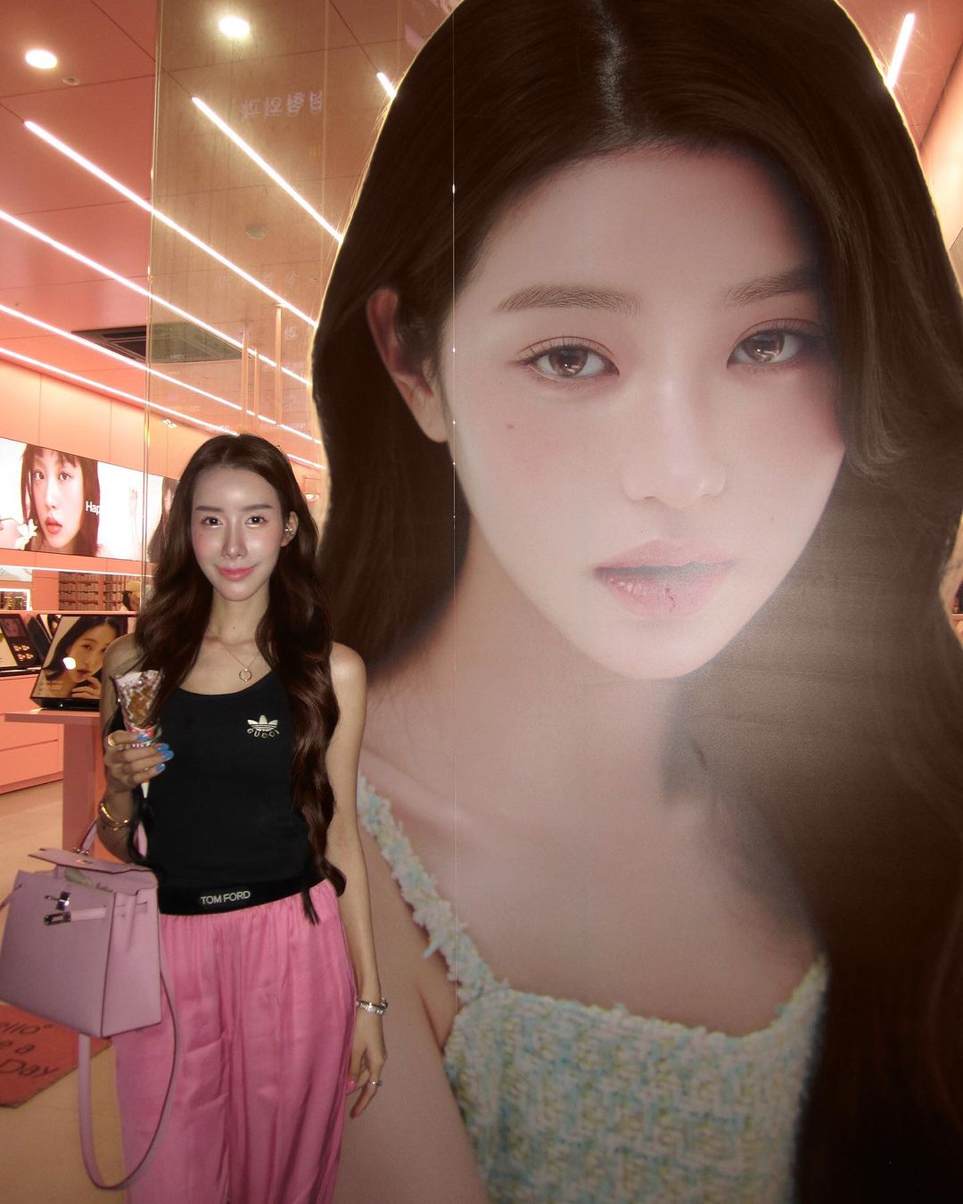 อิ๊งค์ - ภัทรานิษฐ์ วิริยะบำรุงกิจ
