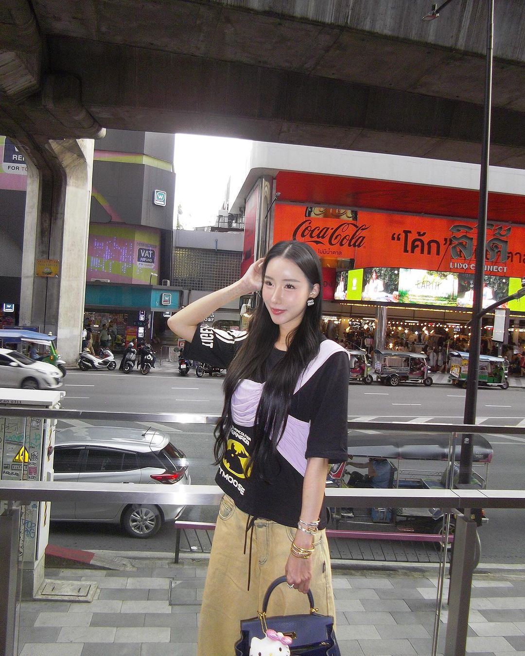 อิ๊งค์ - ภัทรานิษฐ์ วิริยะบำรุงกิจ