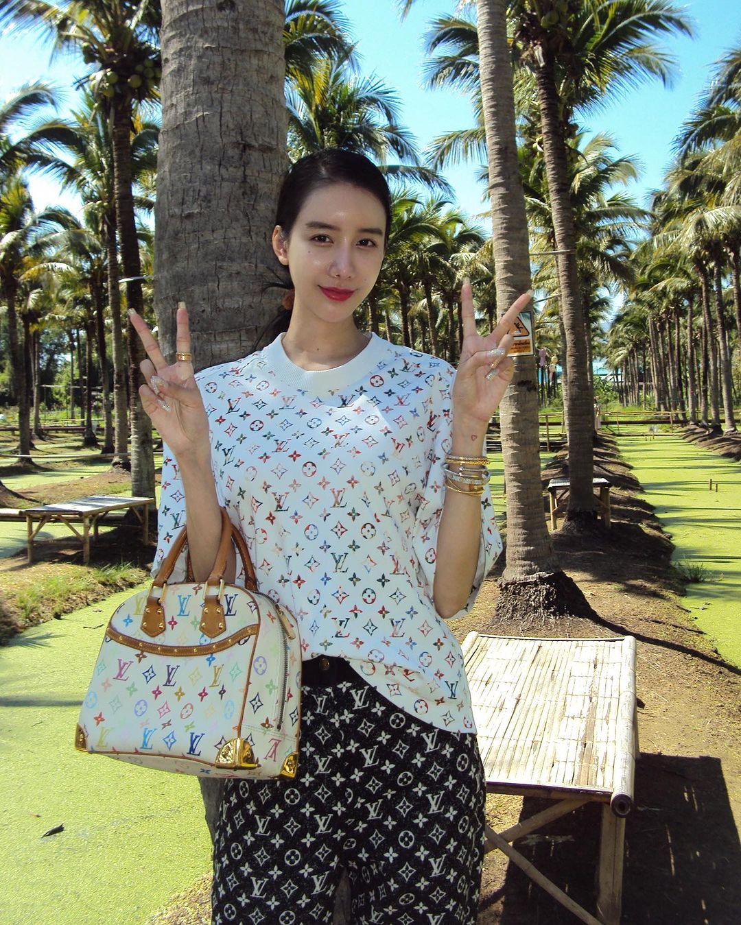 อิ๊งค์ - ภัทรานิษฐ์ วิริยะบำรุงกิจ