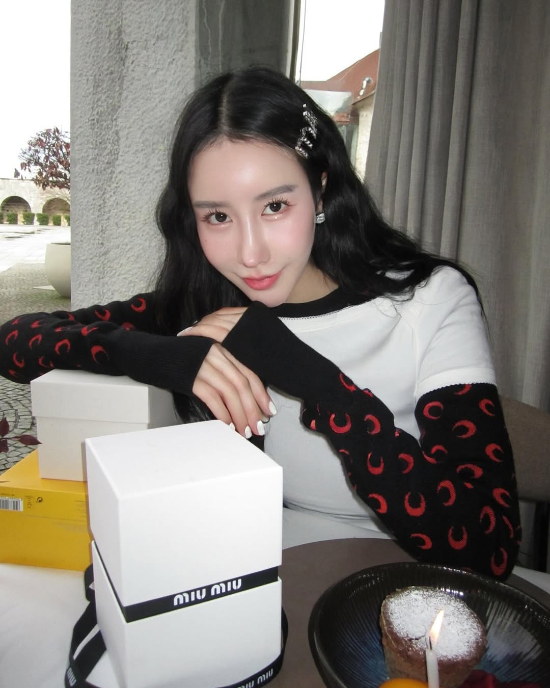 อิ๊งค์ - ภัทรานิษฐ์ วิริยะบำรุงกิจ