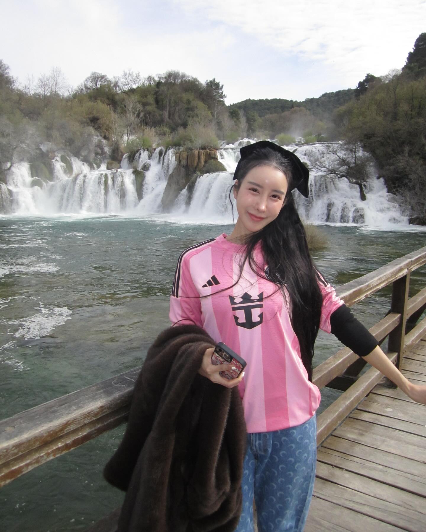 อิ๊งค์ - ภัทรานิษฐ์ วิริยะบำรุงกิจ