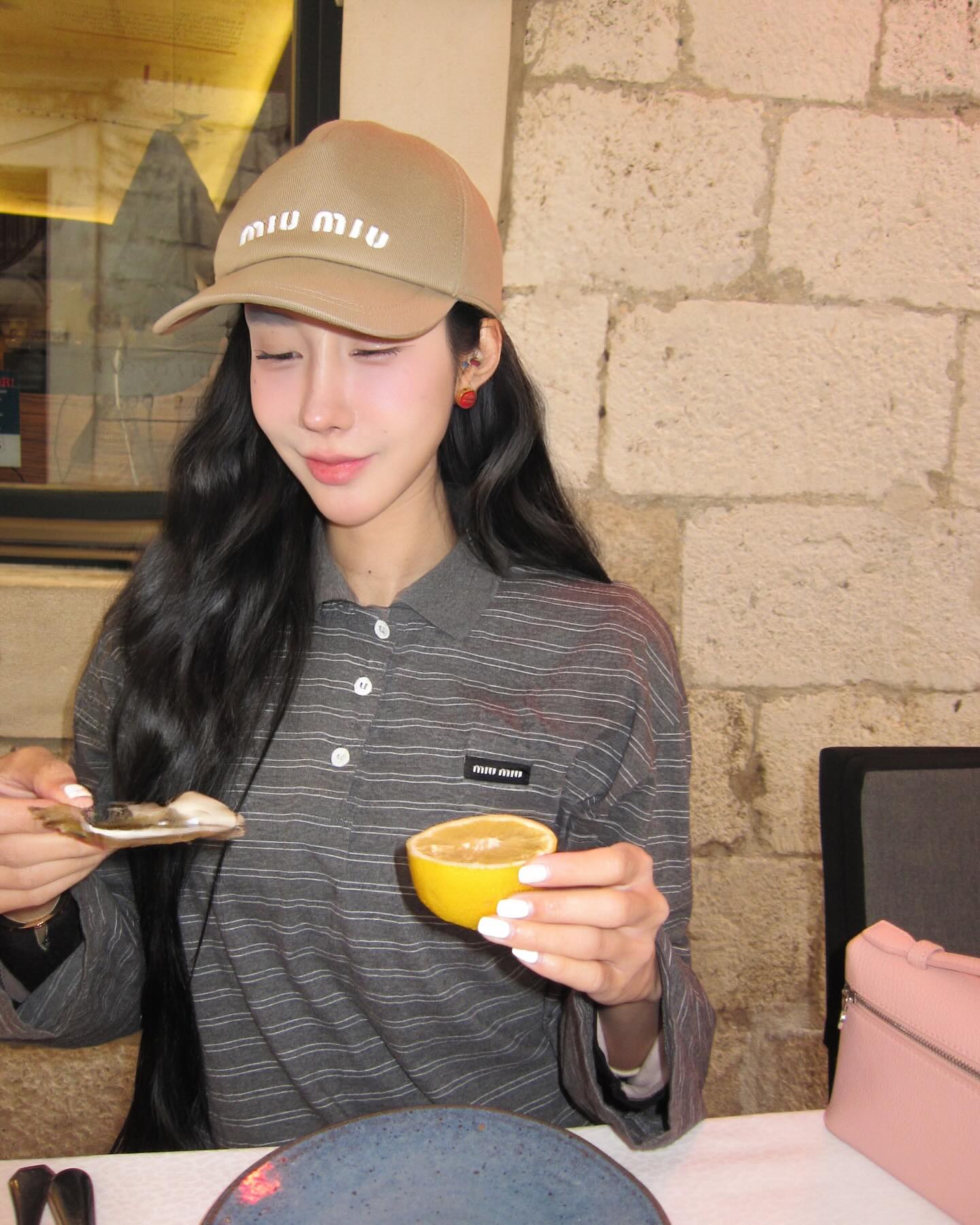 อิ๊งค์ - ภัทรานิษฐ์ วิริยะบำรุงกิจ