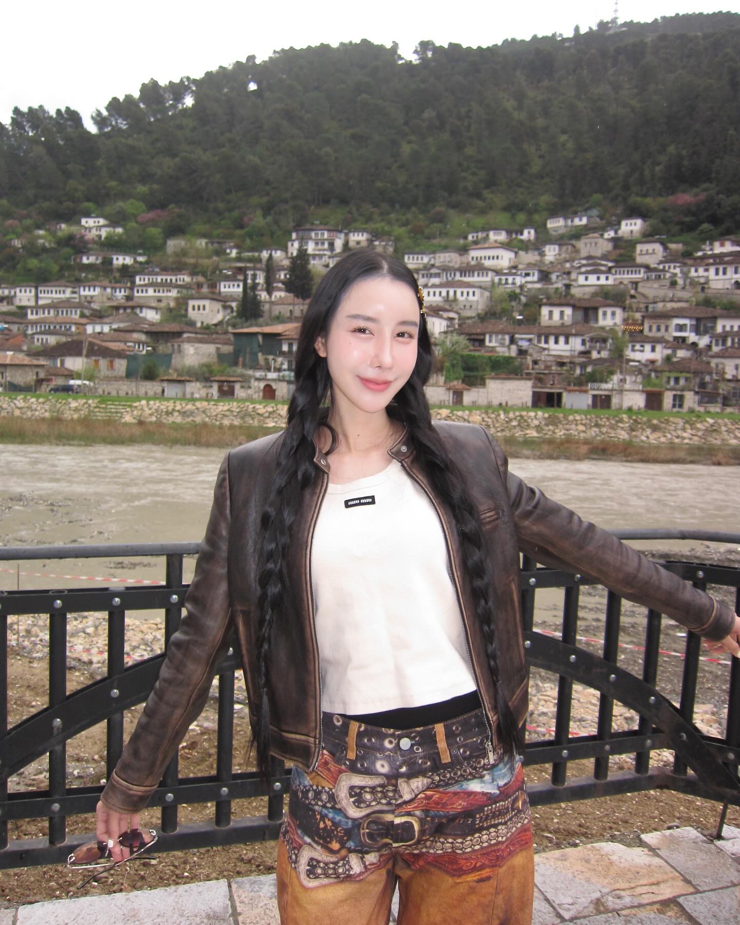 อิ๊งค์ - ภัทรานิษฐ์ วิริยะบำรุงกิจ