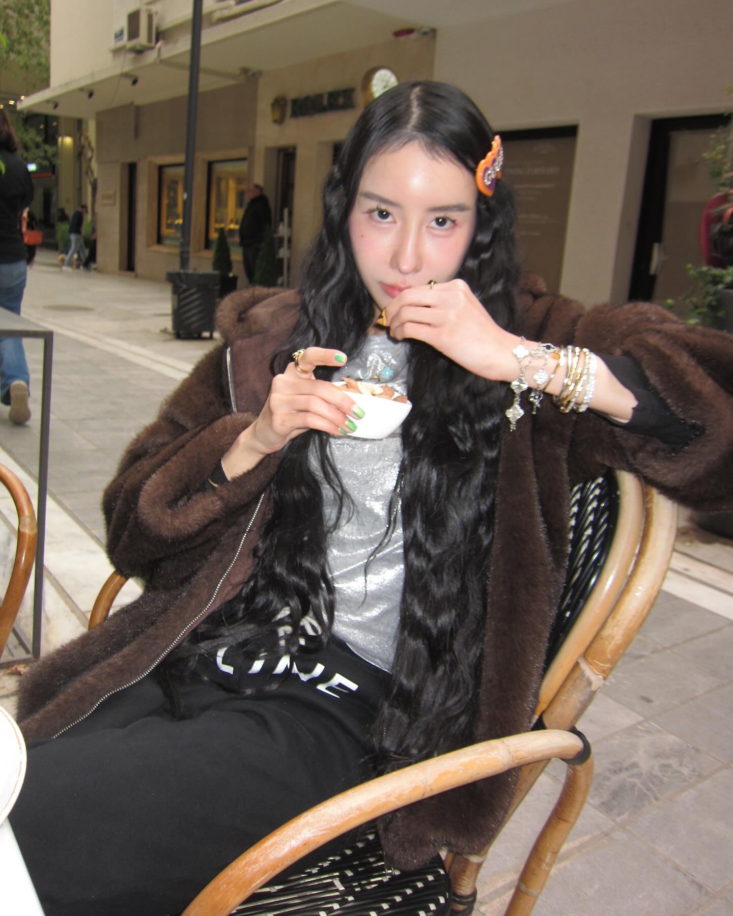 อิ๊งค์ - ภัทรานิษฐ์ วิริยะบำรุงกิจ