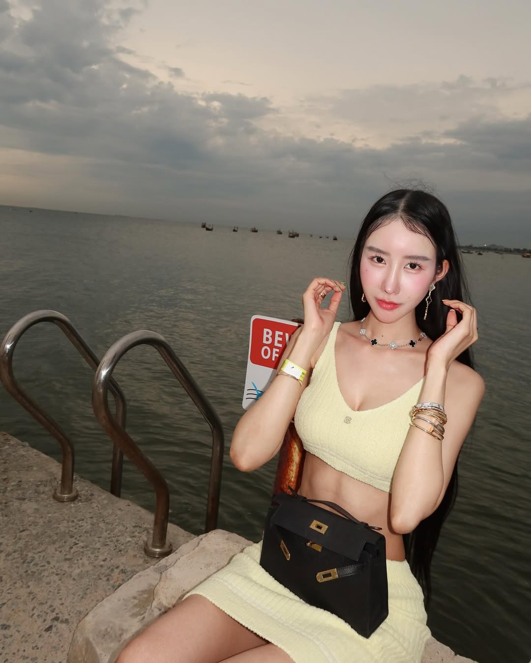อิ๊งค์ - ภัทรานิษฐ์ วิริยะบำรุงกิจ