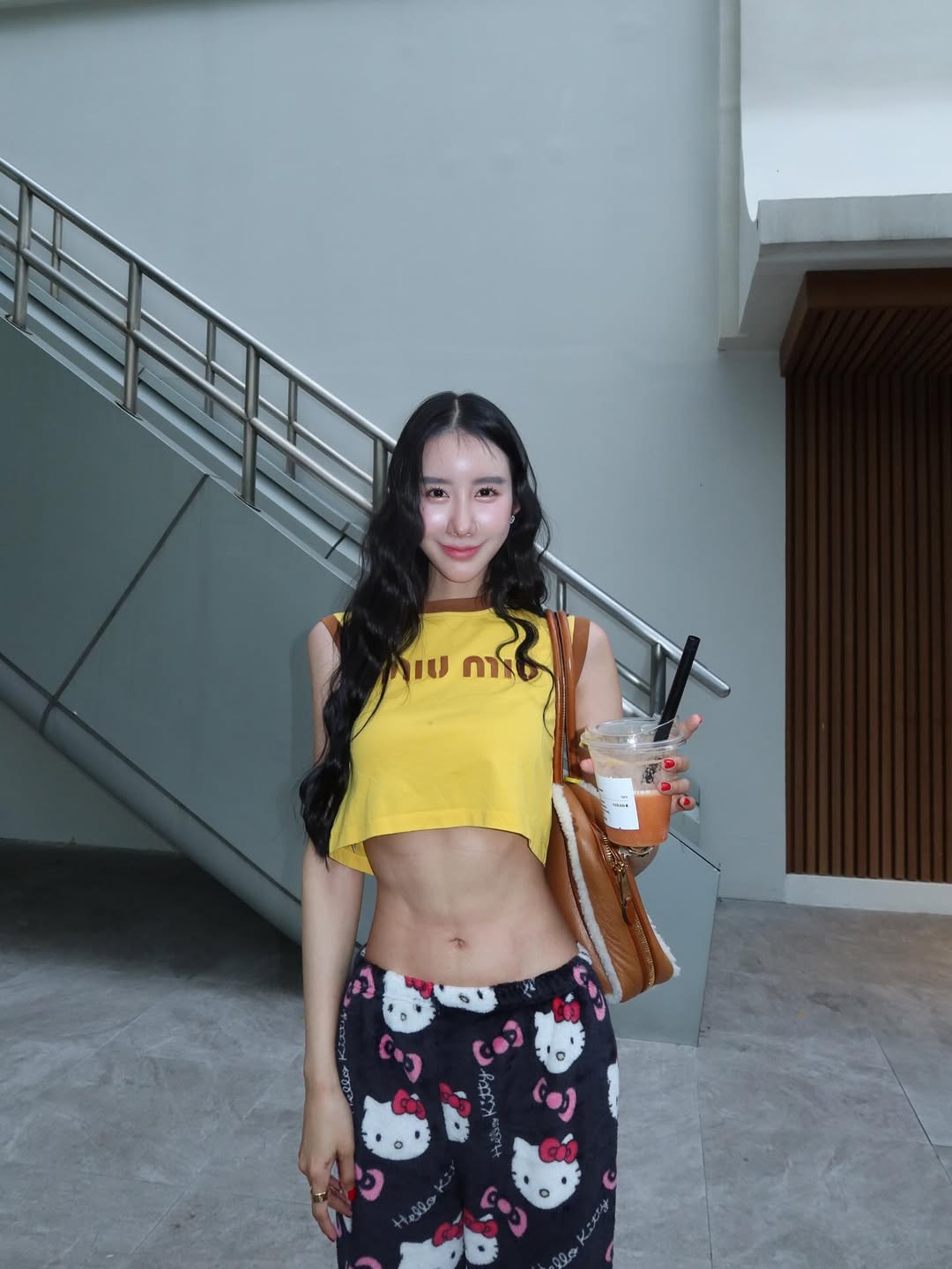 อิ๊งค์ - ภัทรานิษฐ์ วิริยะบำรุงกิจ