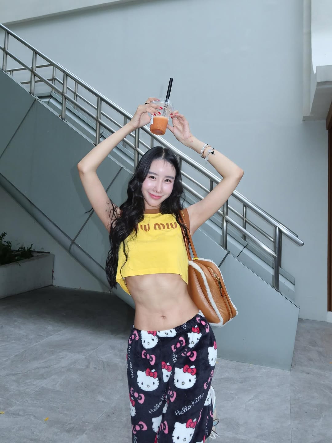 อิ๊งค์ - ภัทรานิษฐ์ วิริยะบำรุงกิจ