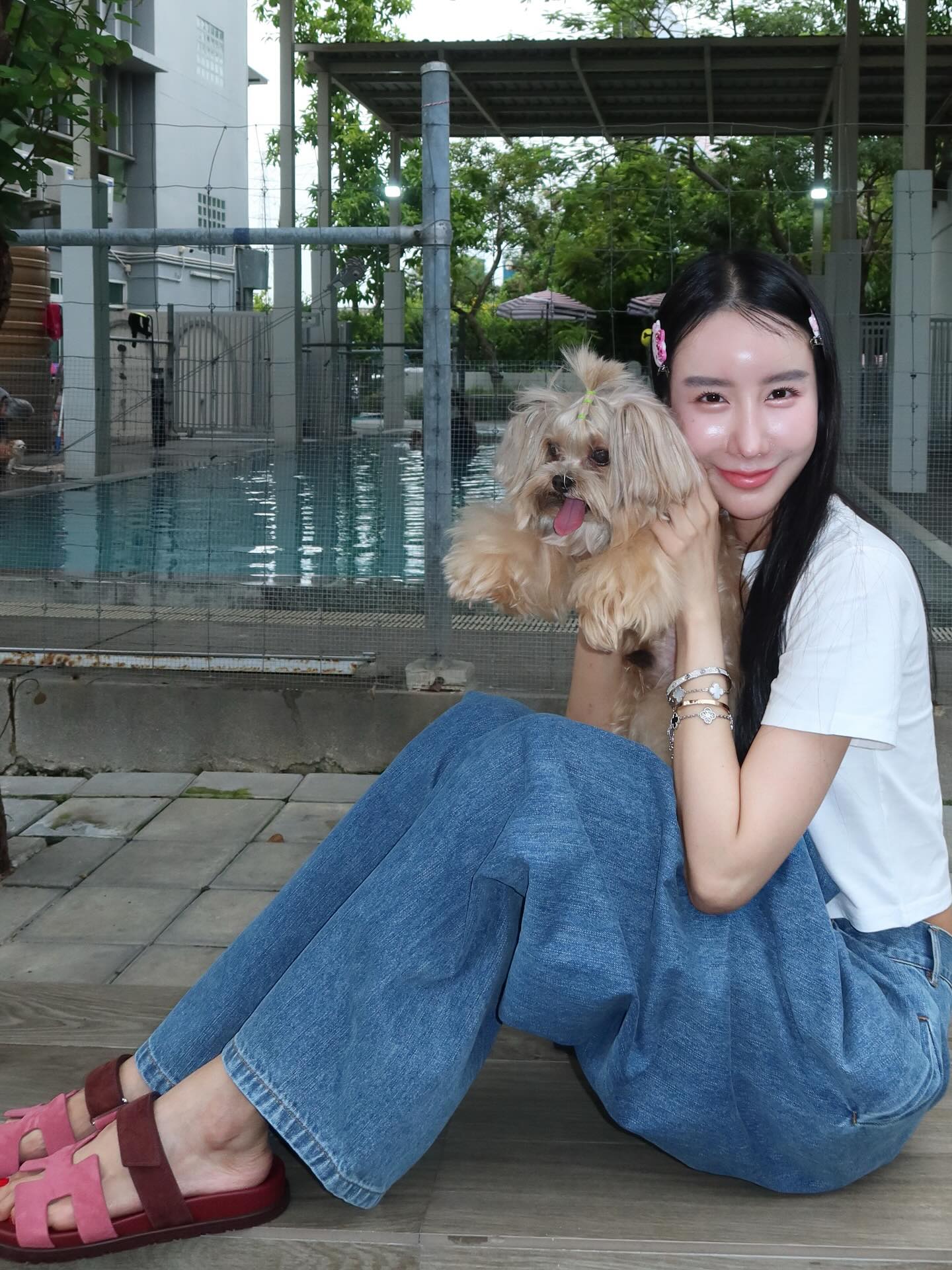 อิ๊งค์ - ภัทรานิษฐ์ วิริยะบำรุงกิจ