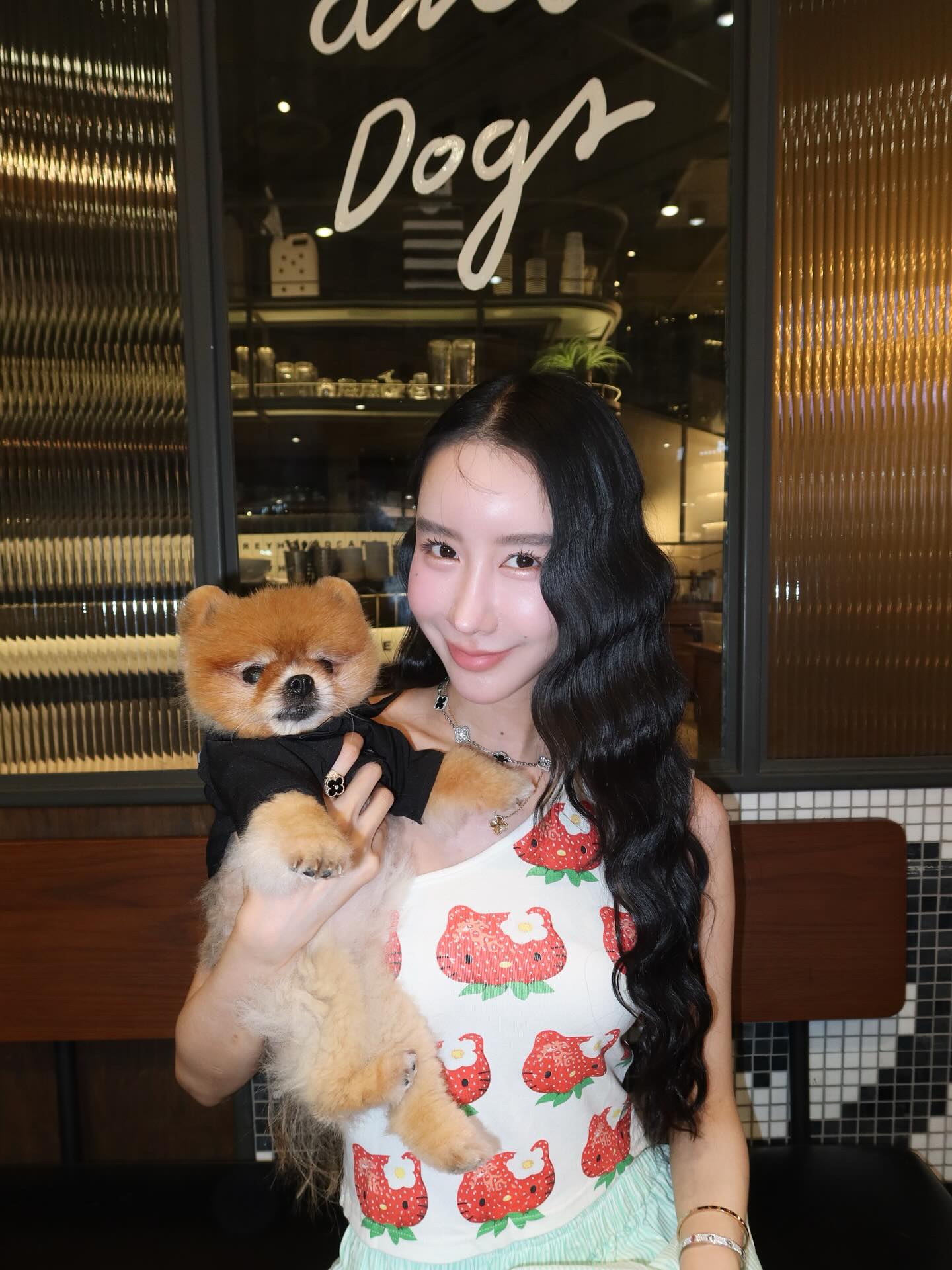 อิ๊งค์ - ภัทรานิษฐ์ วิริยะบำรุงกิจ