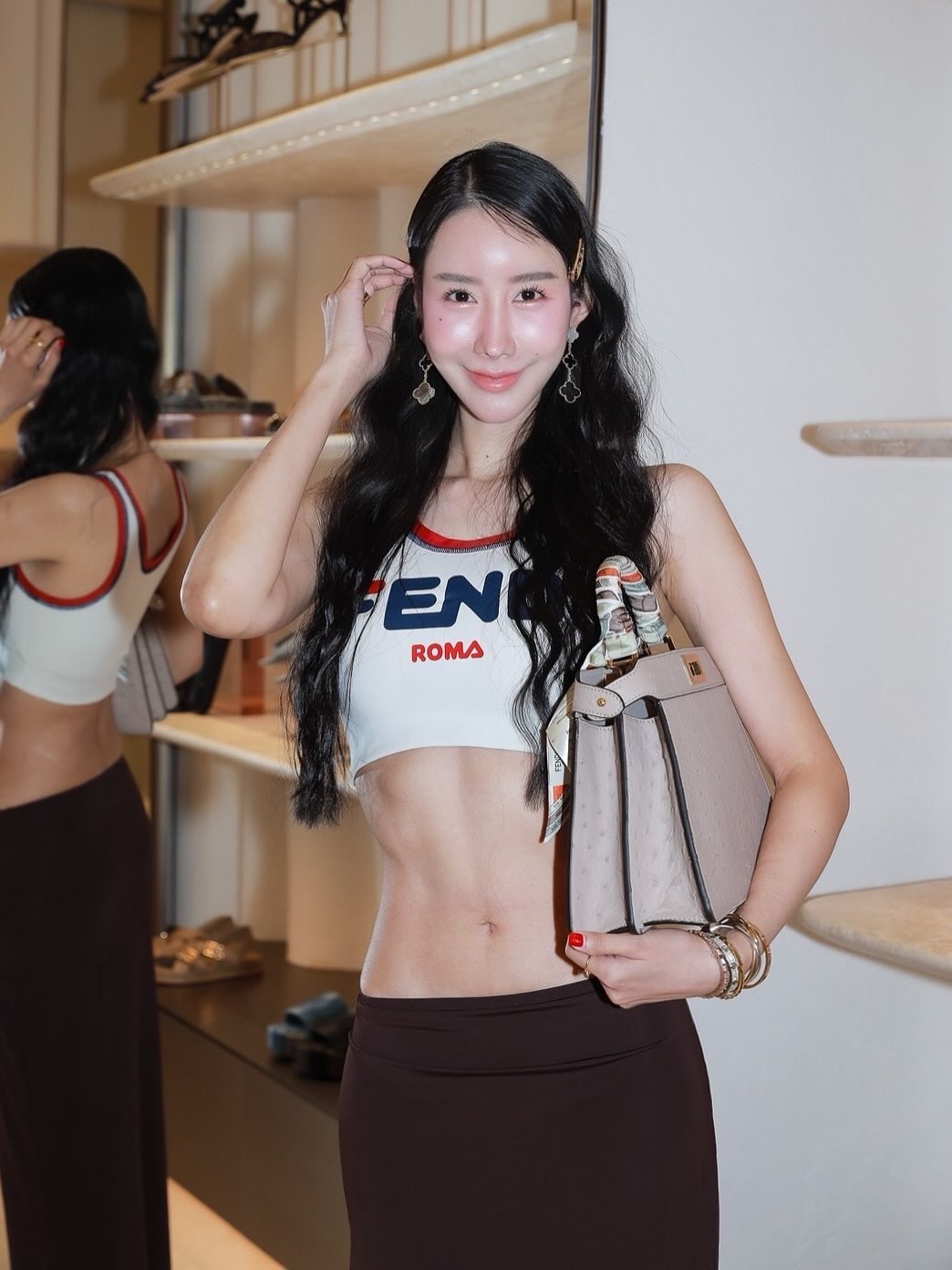 อิ๊งค์ - ภัทรานิษฐ์ วิริยะบำรุงกิจ