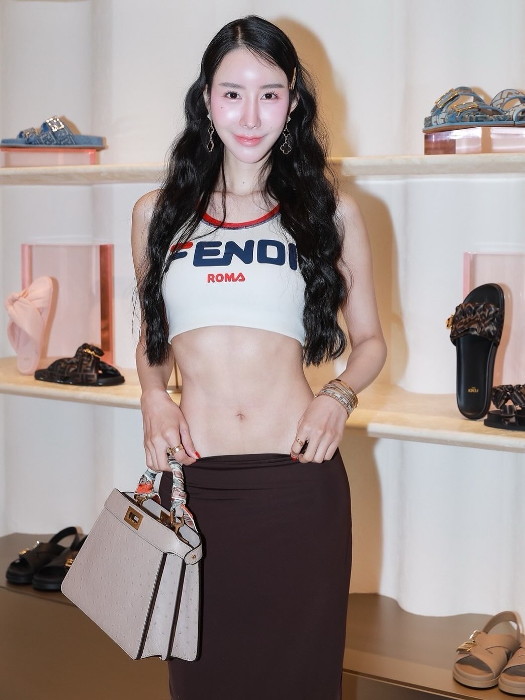อิ๊งค์ - ภัทรานิษฐ์ วิริยะบำรุงกิจ