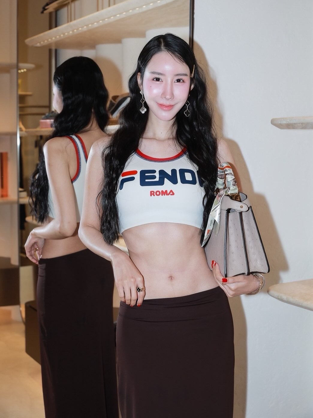 อิ๊งค์ - ภัทรานิษฐ์ วิริยะบำรุงกิจ