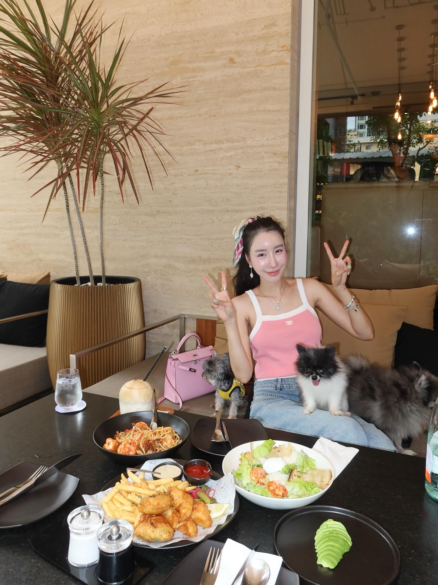 อิ๊งค์ - ภัทรานิษฐ์ วิริยะบำรุงกิจ