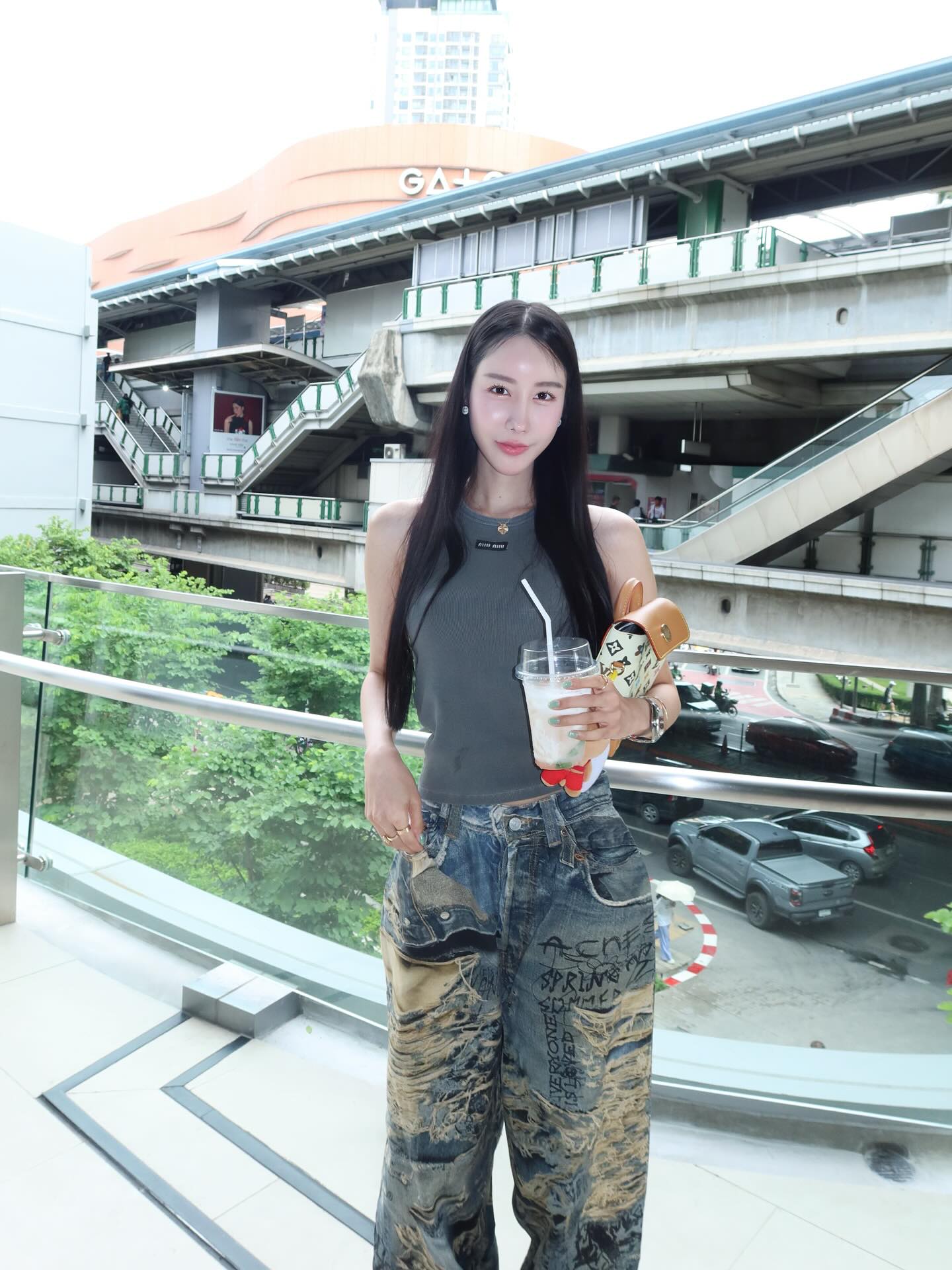 อิ๊งค์ - ภัทรานิษฐ์ วิริยะบำรุงกิจ