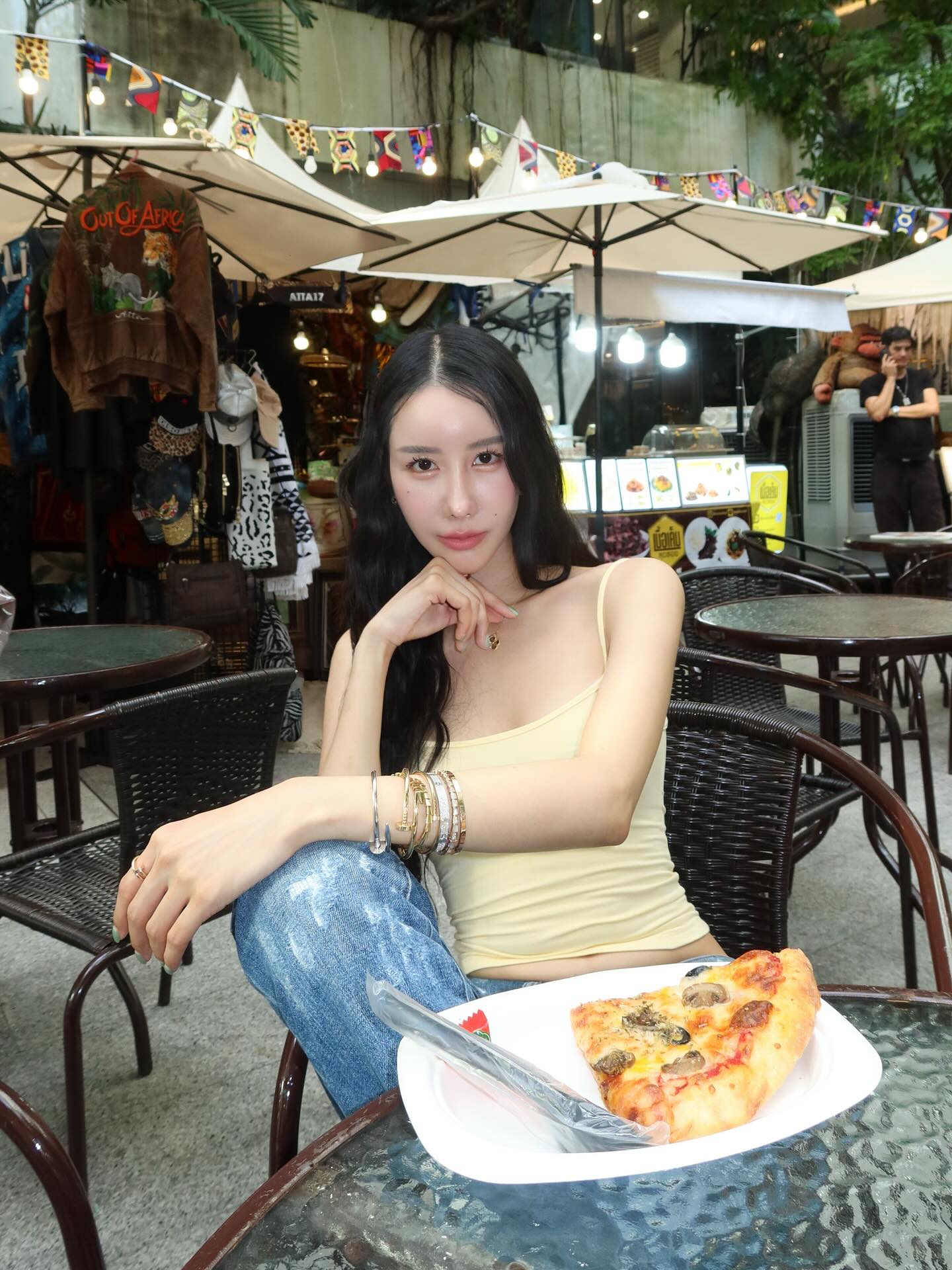 อิ๊งค์ - ภัทรานิษฐ์ วิริยะบำรุงกิจ