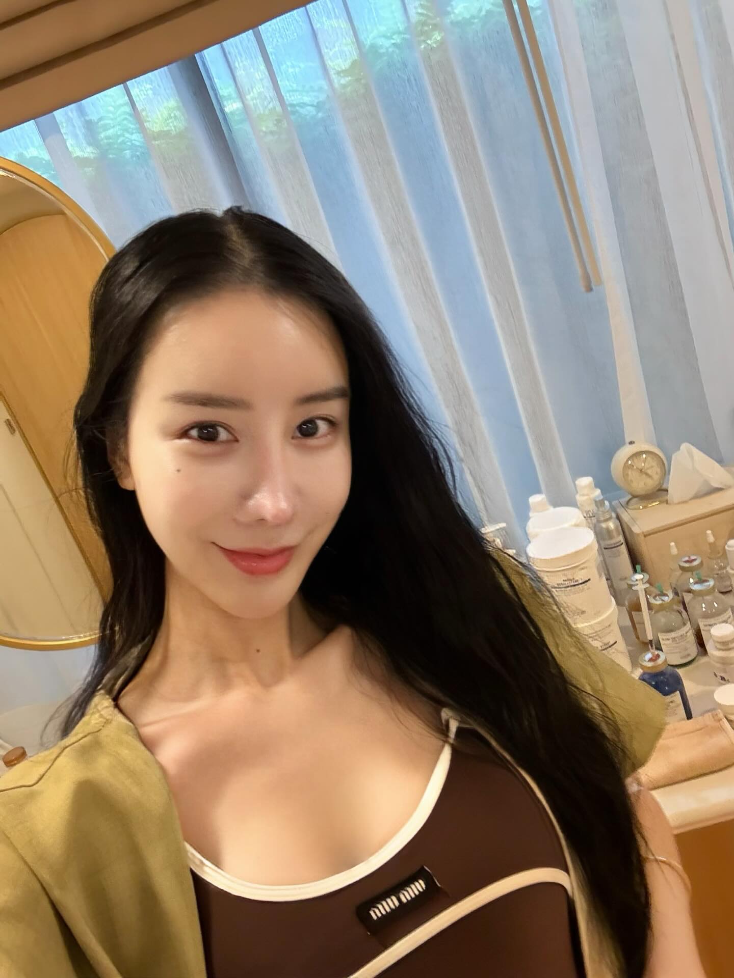 อิ๊งค์ - ภัทรานิษฐ์ วิริยะบำรุงกิจ