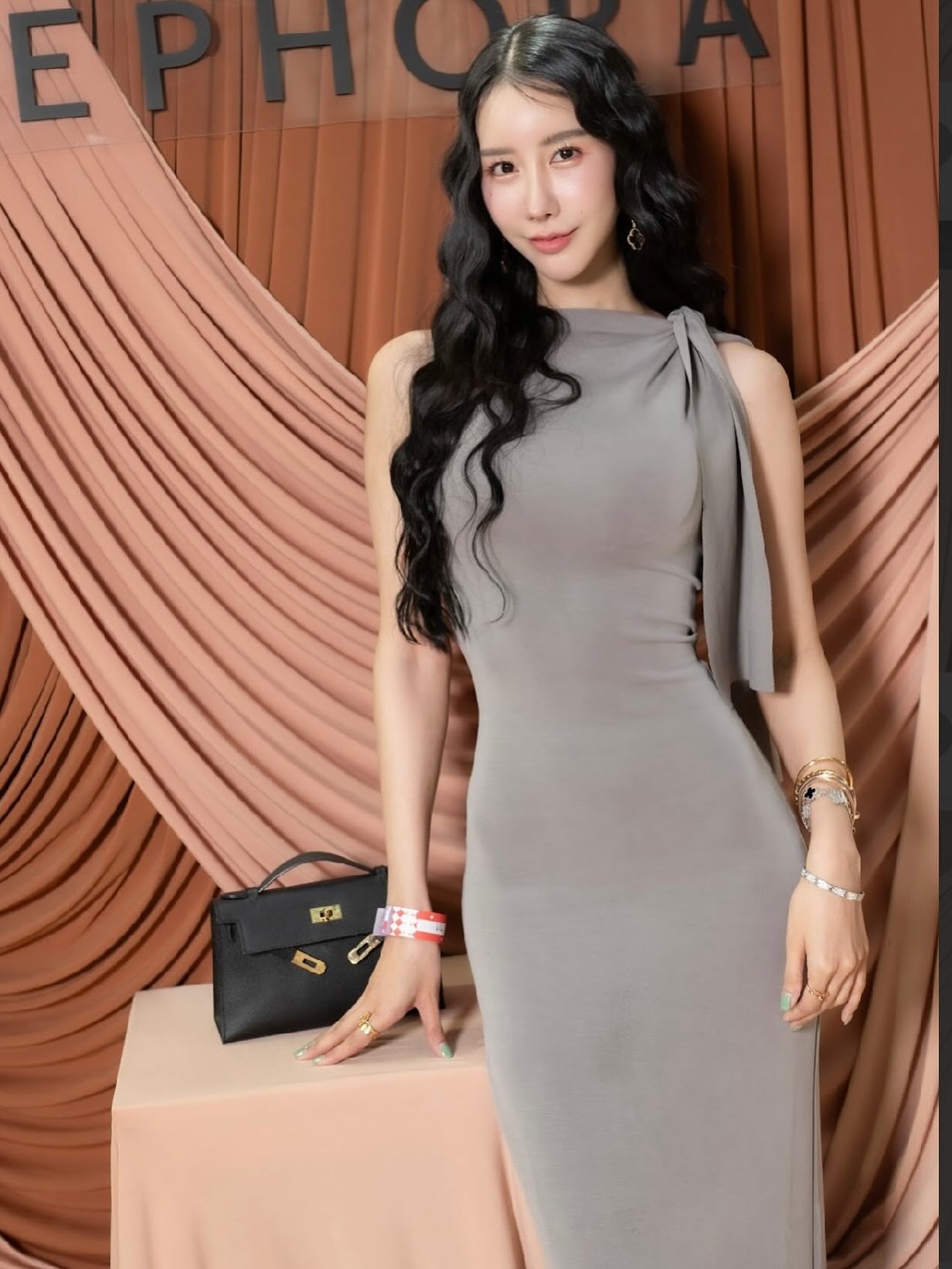 อิ๊งค์ - ภัทรานิษฐ์ วิริยะบำรุงกิจ