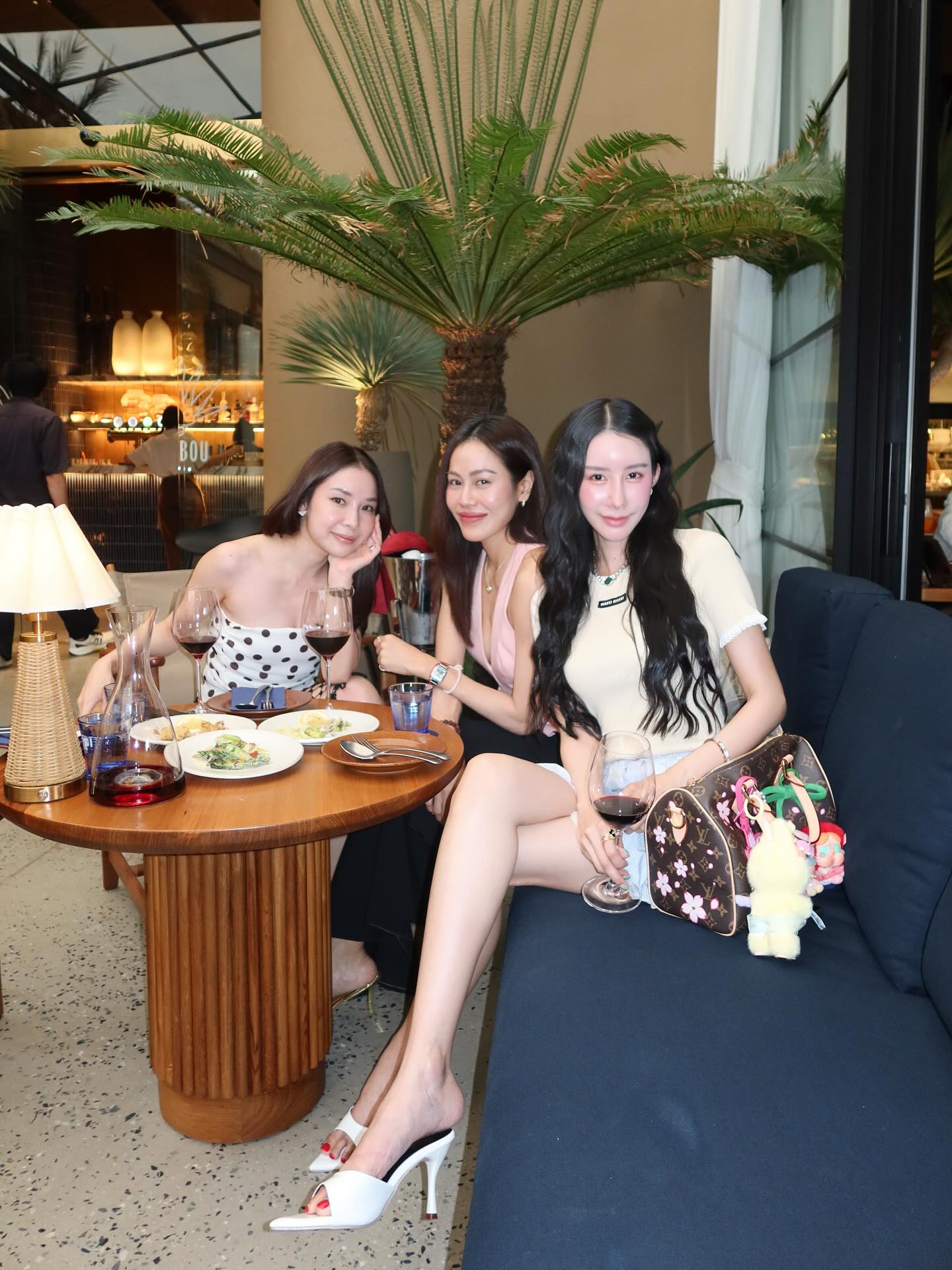 อิ๊งค์ - ภัทรานิษฐ์ วิริยะบำรุงกิจ