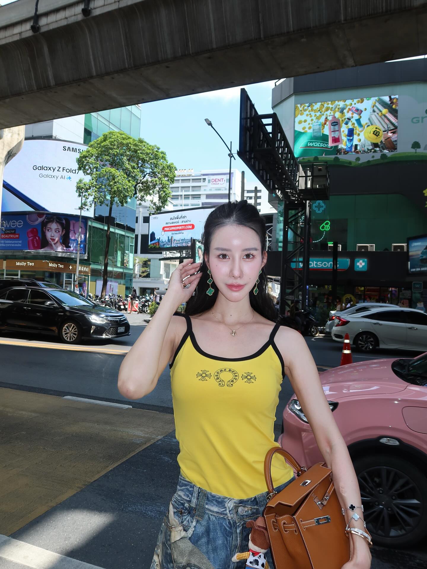 อิ๊งค์ - ภัทรานิษฐ์ วิริยะบำรุงกิจ