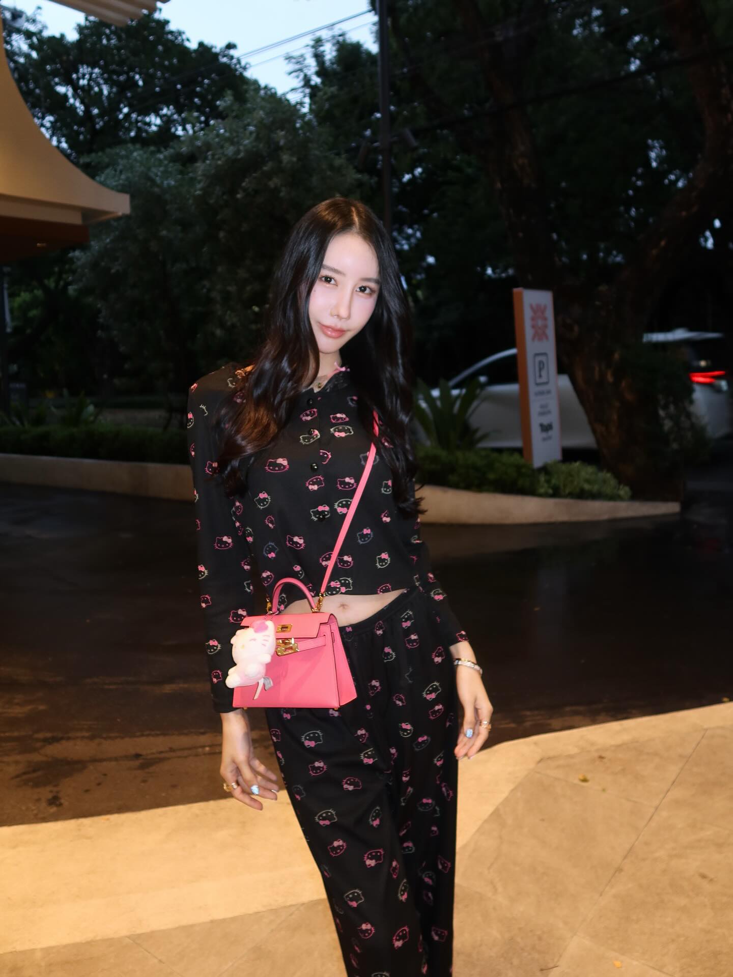 อิ๊งค์ - ภัทรานิษฐ์ วิริยะบำรุงกิจ