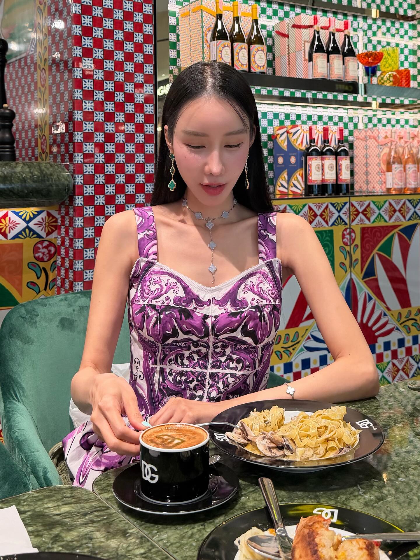 อิ๊งค์ - ภัทรานิษฐ์ วิริยะบำรุงกิจ