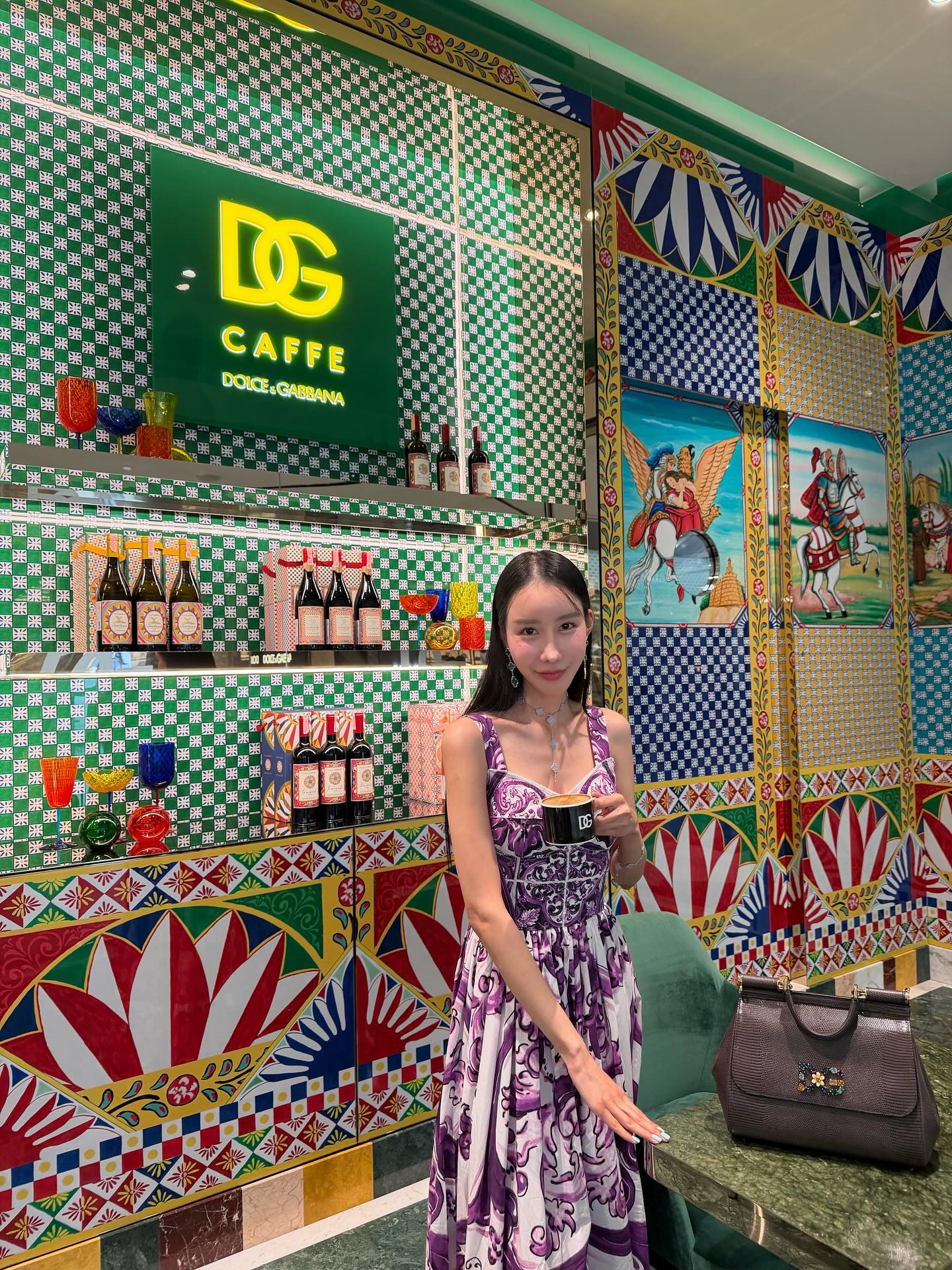 อิ๊งค์ - ภัทรานิษฐ์ วิริยะบำรุงกิจ