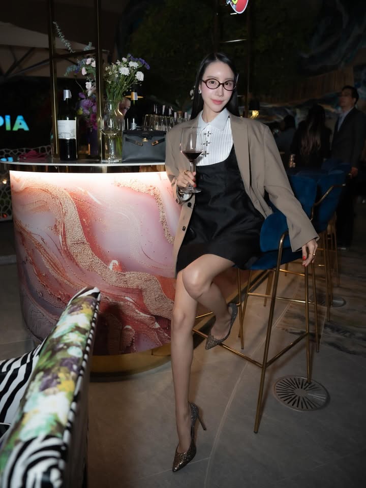 อิ๊งค์ - ภัทรานิษฐ์ วิริยะบำรุงกิจ