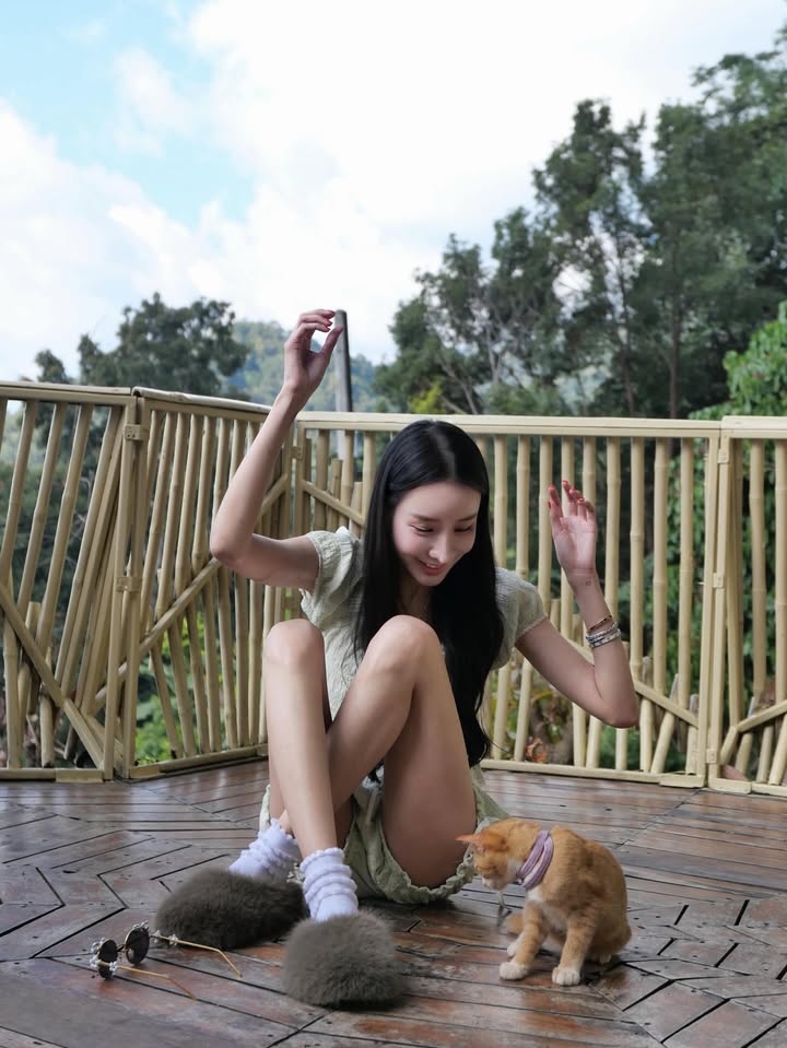 อิ๊งค์ - ภัทรานิษฐ์ วิริยะบำรุงกิจ