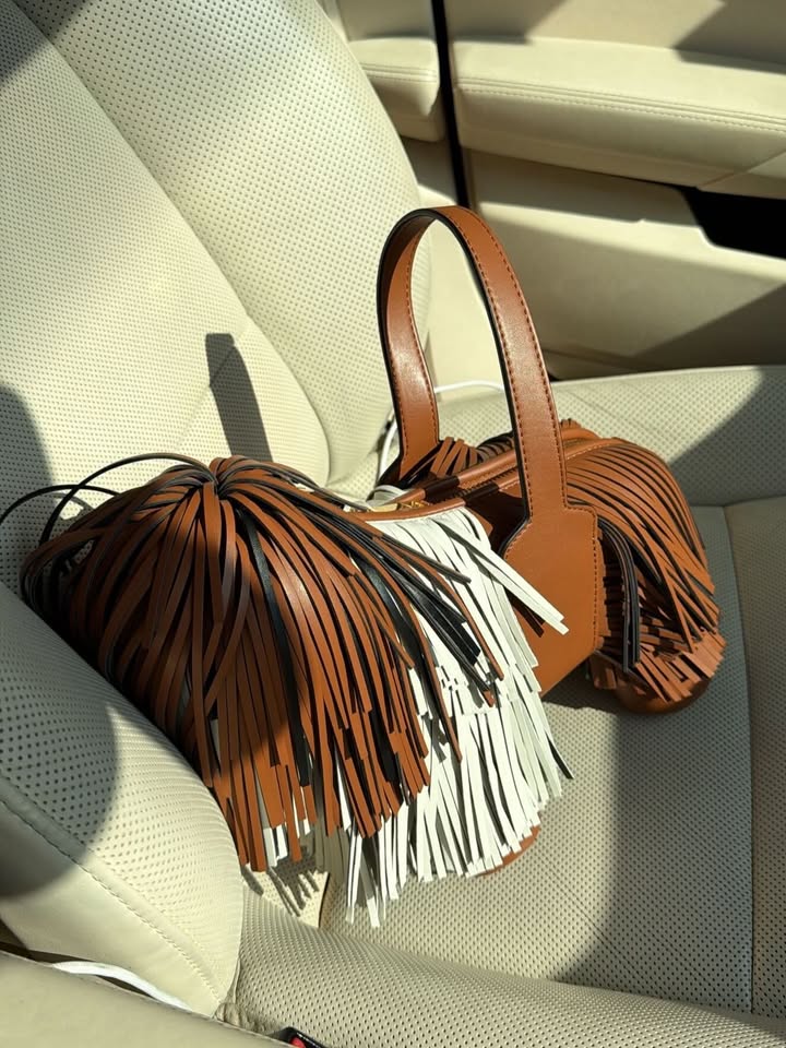 อิ๊งค์ - ภัทรานิษฐ์ วิริยะบำรุงกิจ