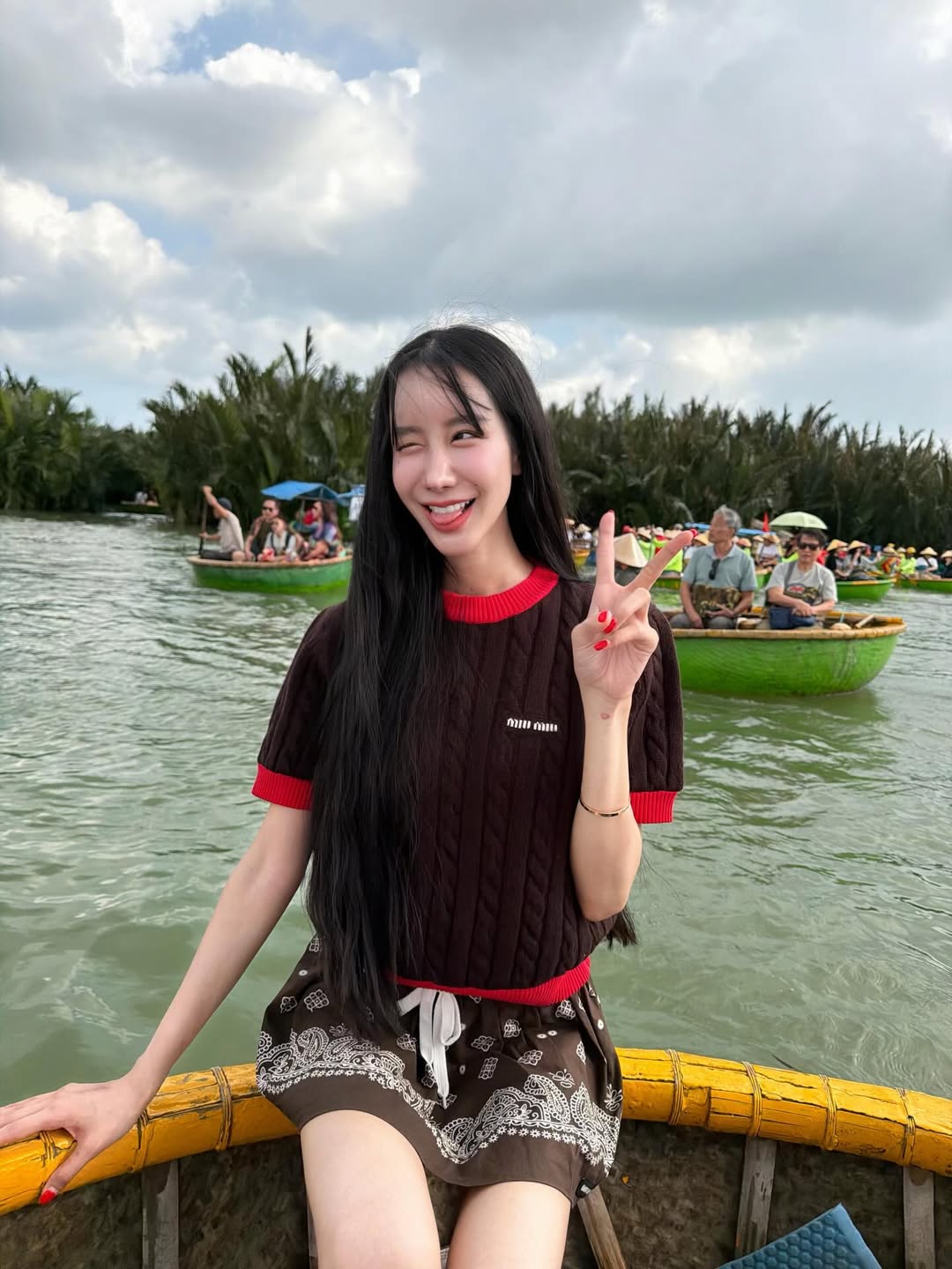 อิ๊งค์ - ภัทรานิษฐ์ วิริยะบำรุงกิจ