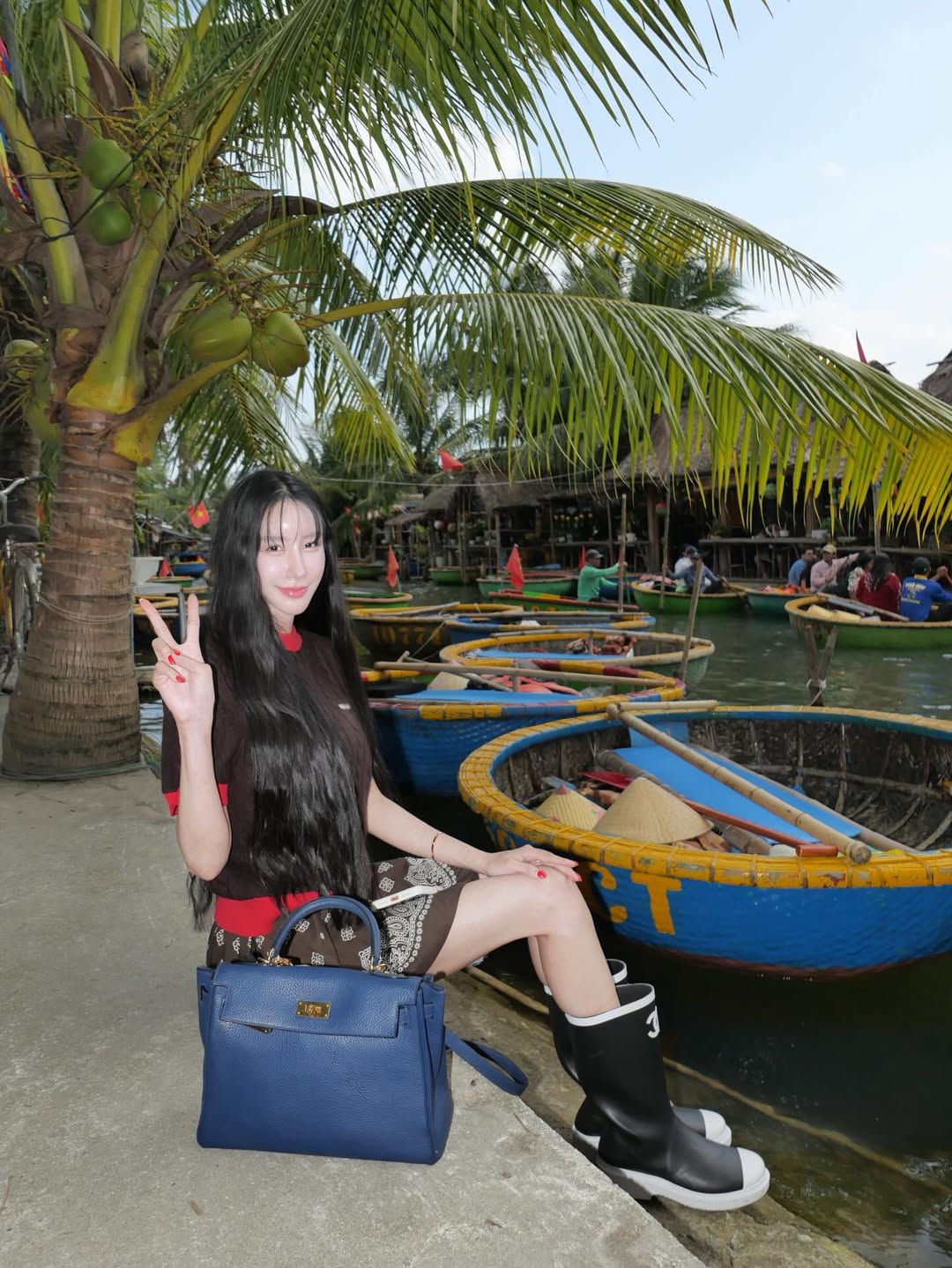 อิ๊งค์ - ภัทรานิษฐ์ วิริยะบำรุงกิจ