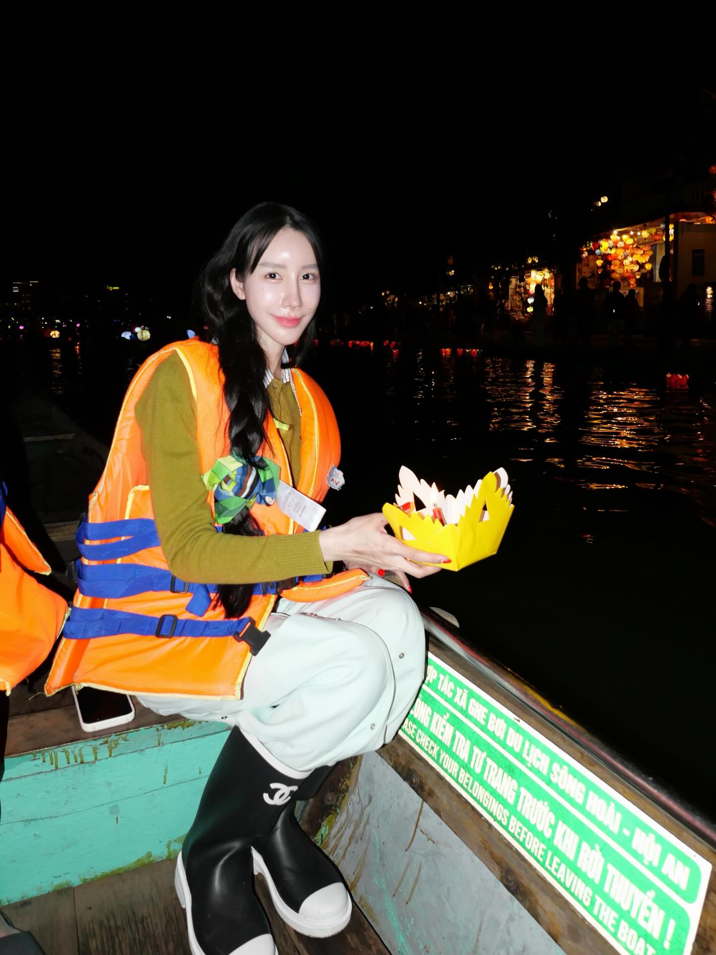 อิ๊งค์ - ภัทรานิษฐ์ วิริยะบำรุงกิจ