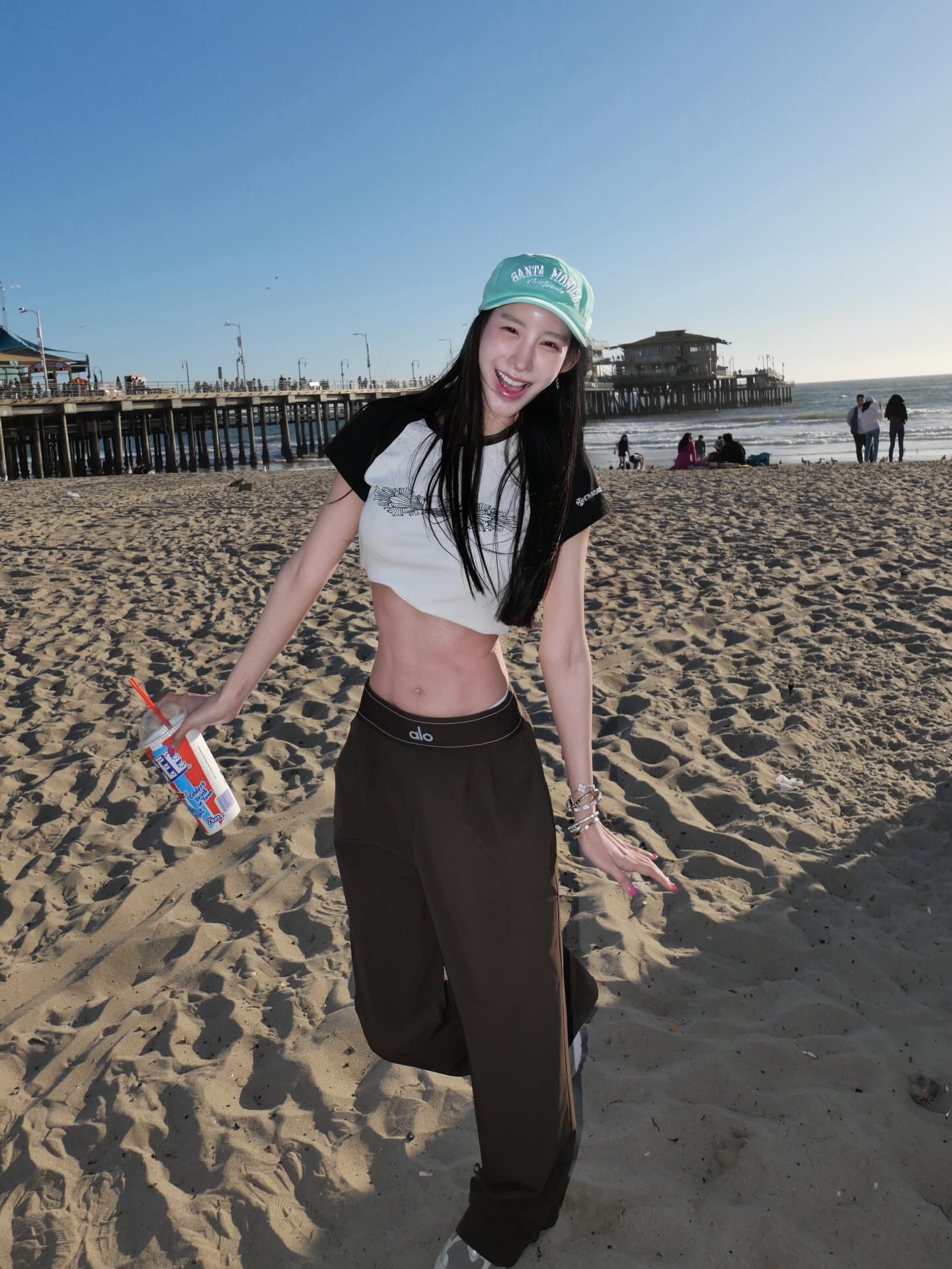 อิ๊งค์ - ภัทรานิษฐ์ วิริยะบำรุงกิจ