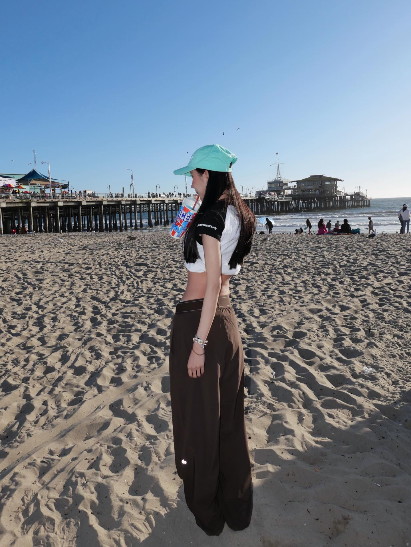 อิ๊งค์ - ภัทรานิษฐ์ วิริยะบำรุงกิจ