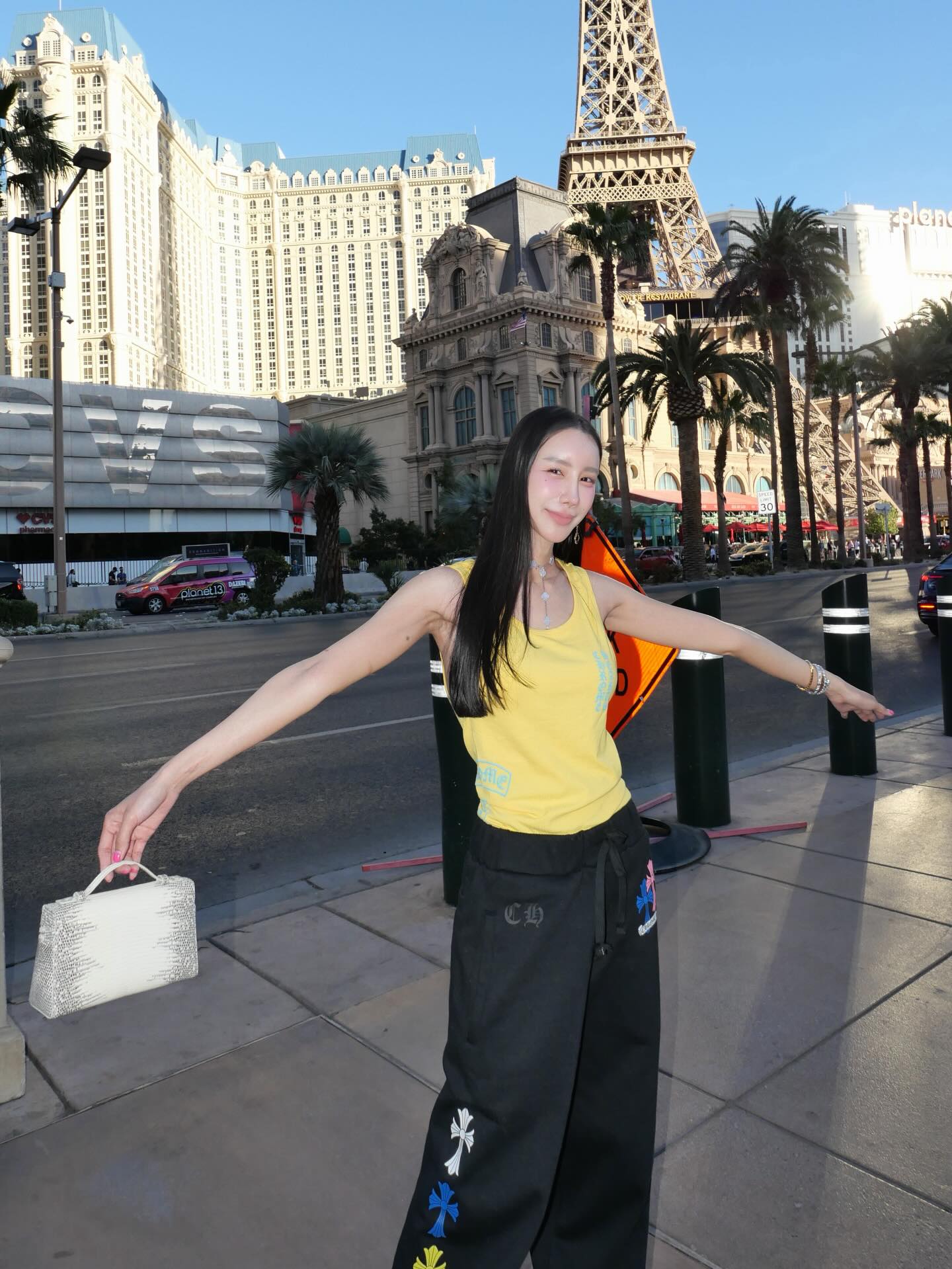 อิ๊งค์ - ภัทรานิษฐ์ วิริยะบำรุงกิจ