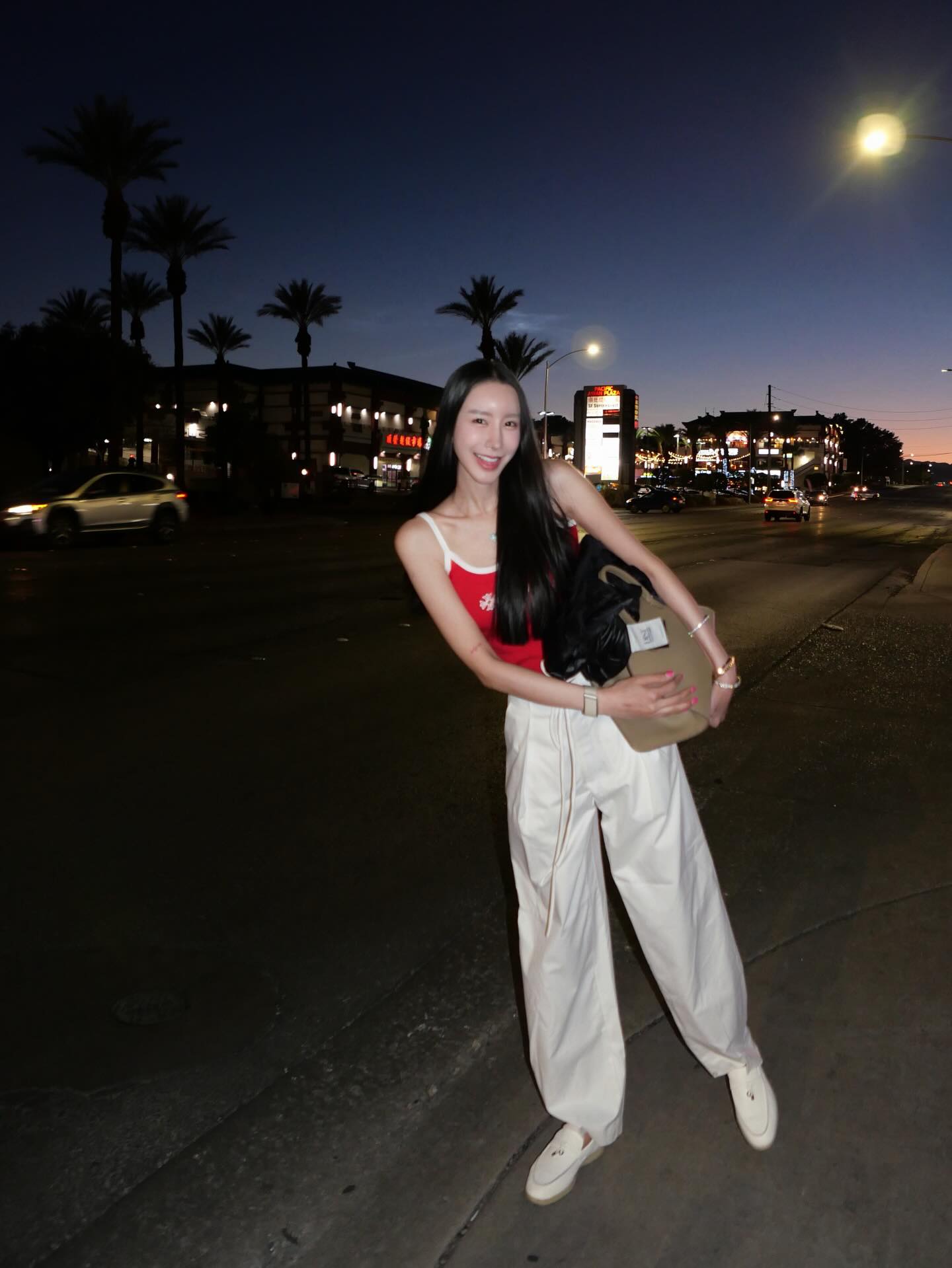 อิ๊งค์ - ภัทรานิษฐ์ วิริยะบำรุงกิจ