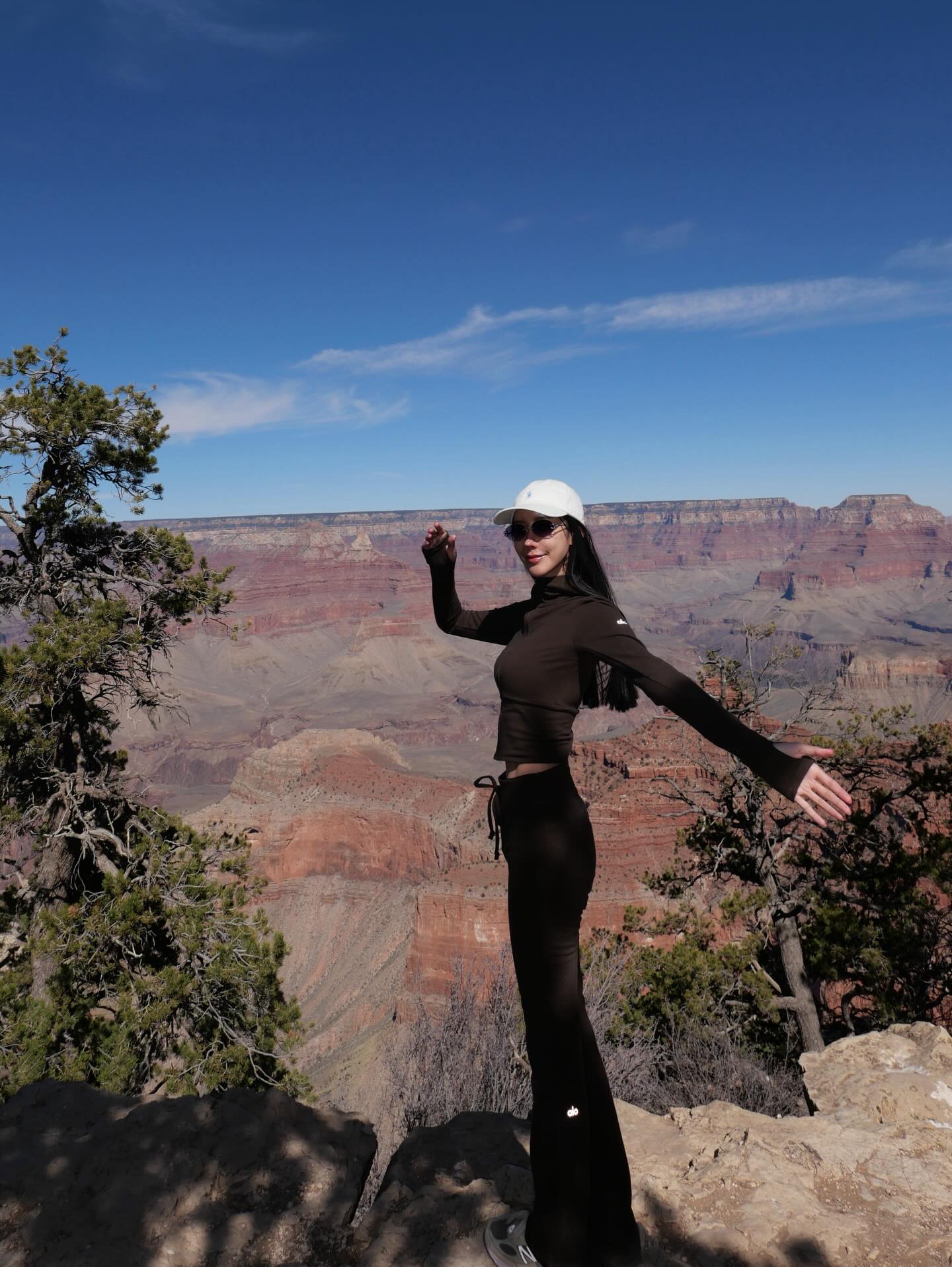 อิ๊งค์ - ภัทรานิษฐ์ วิริยะบำรุงกิจ