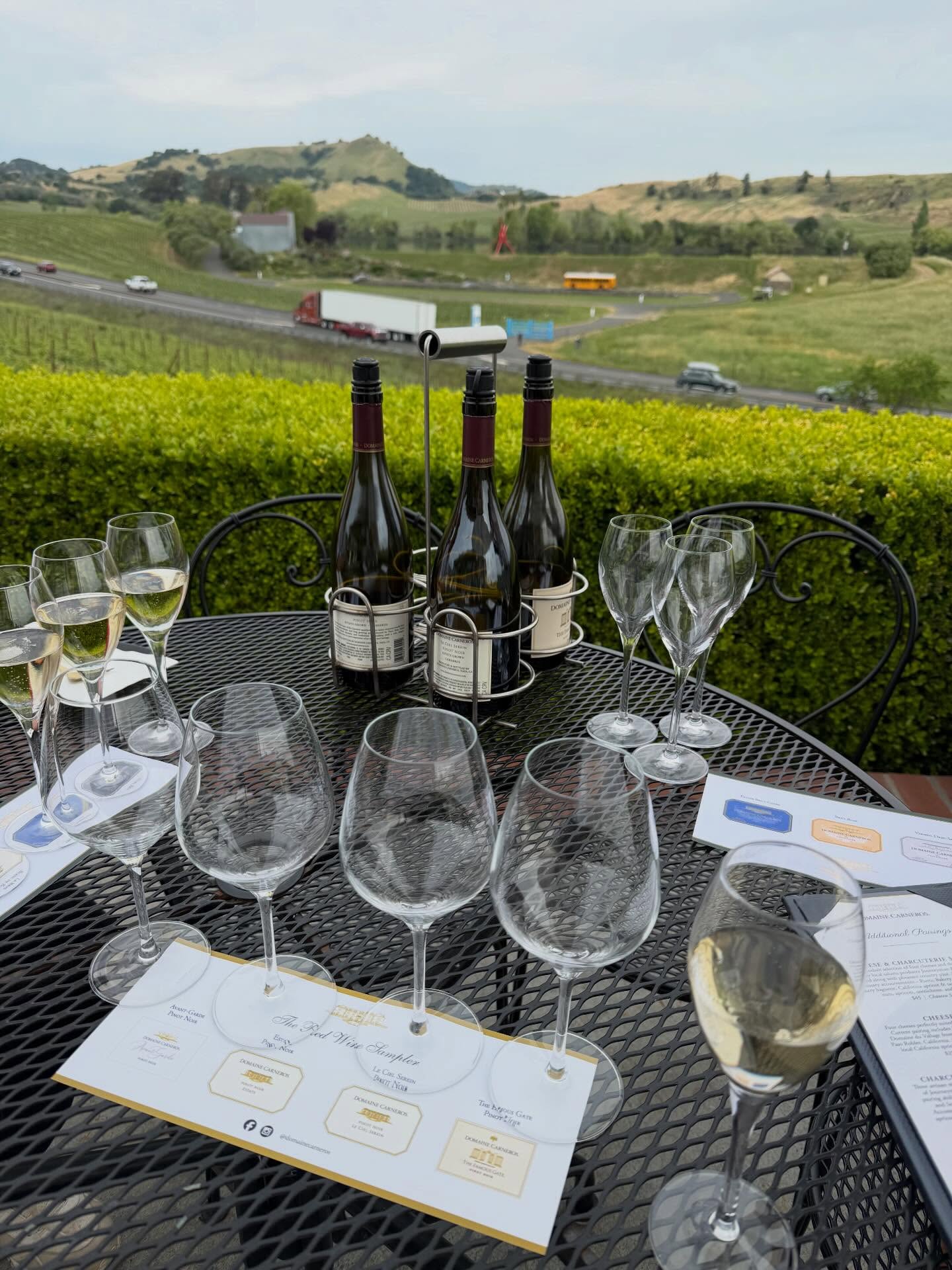 อิ๊งค์ - ภัทรานิษฐ์ วิริยะบำรุงกิจ