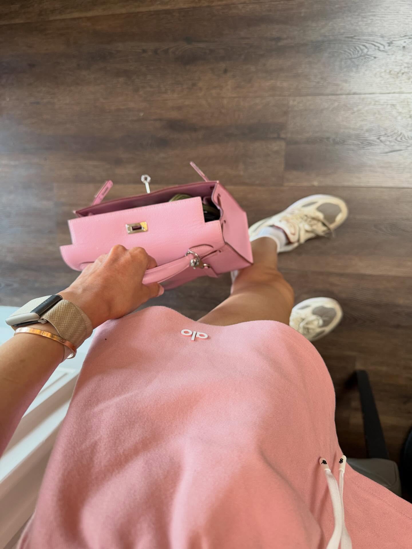 อิ๊งค์ - ภัทรานิษฐ์ วิริยะบำรุงกิจ