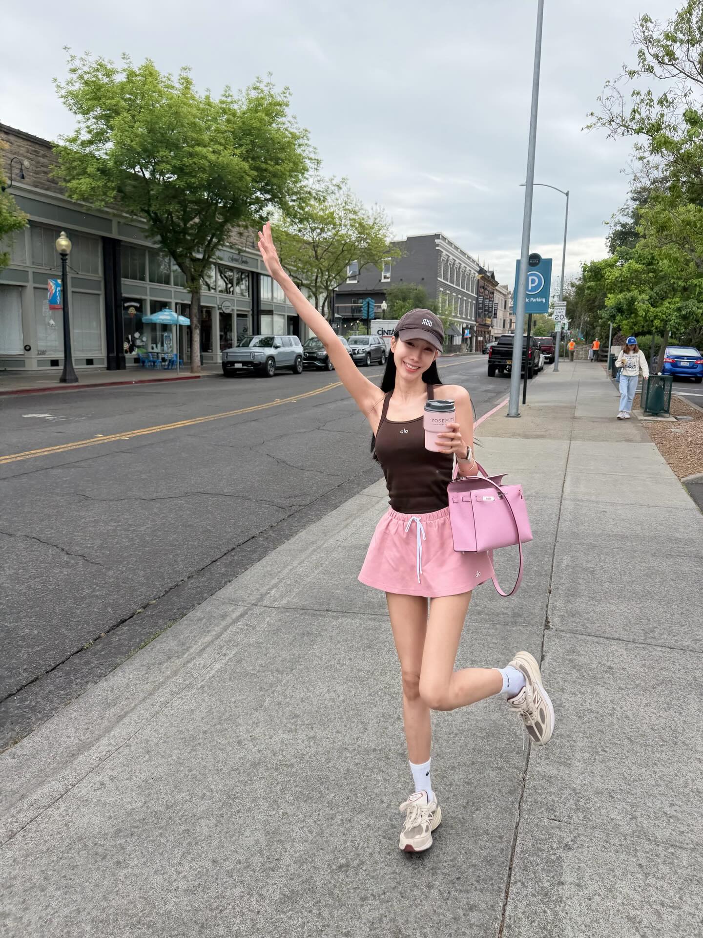 อิ๊งค์ - ภัทรานิษฐ์ วิริยะบำรุงกิจ