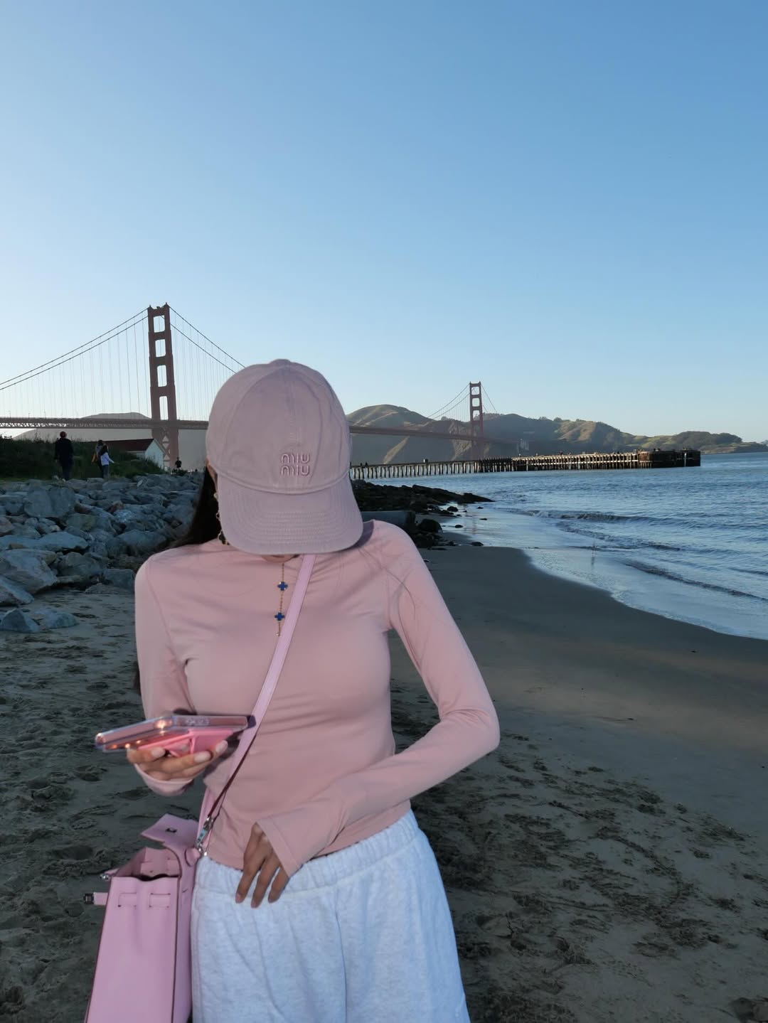 อิ๊งค์ - ภัทรานิษฐ์ วิริยะบำรุงกิจ