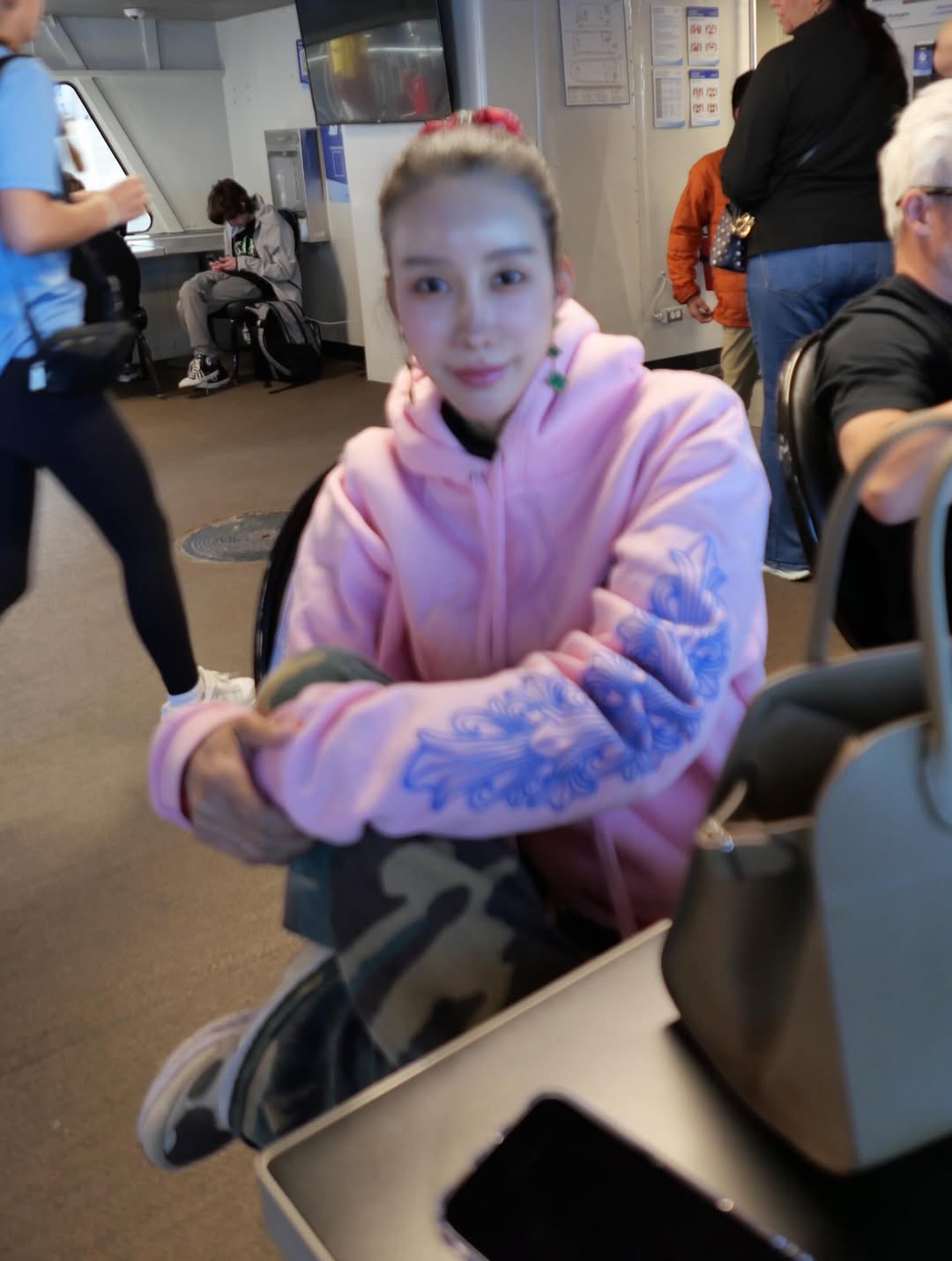 อิ๊งค์ - ภัทรานิษฐ์ วิริยะบำรุงกิจ