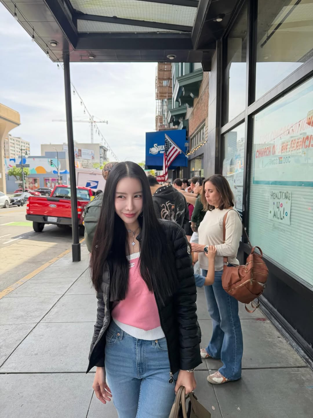 อิ๊งค์ - ภัทรานิษฐ์ วิริยะบำรุงกิจ