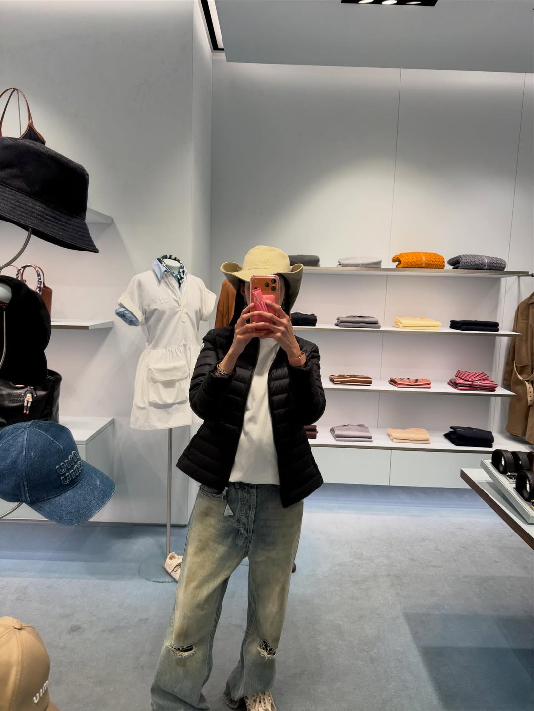 อิ๊งค์ - ภัทรานิษฐ์ วิริยะบำรุงกิจ