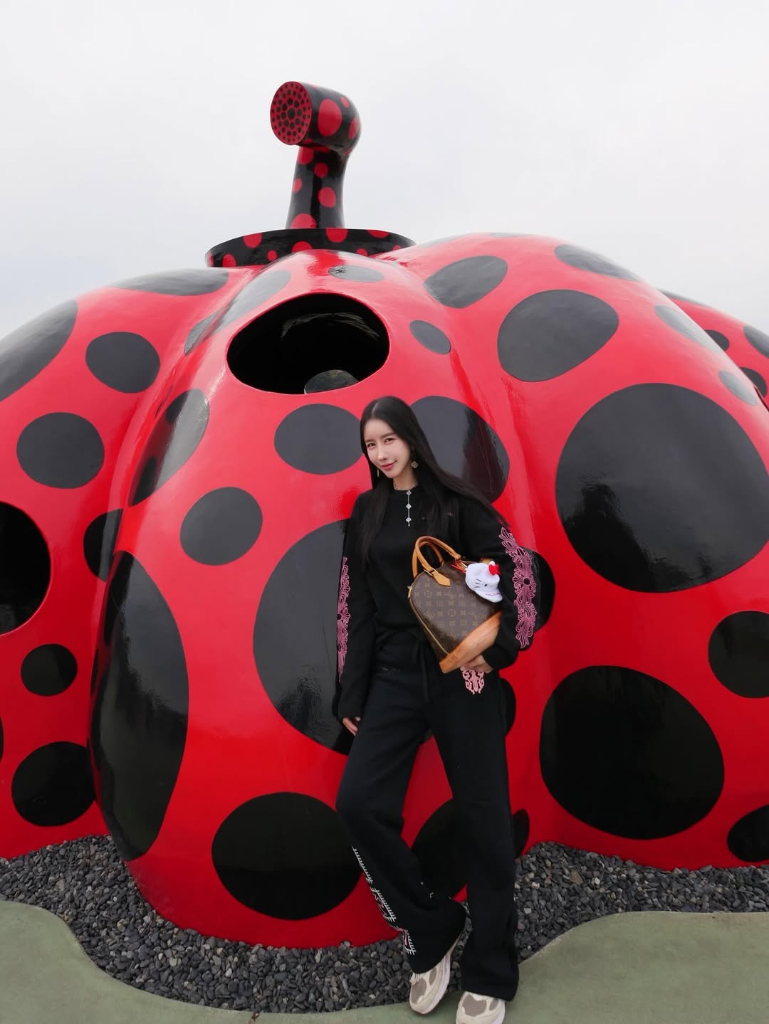 อิ๊งค์ - ภัทรานิษฐ์ วิริยะบำรุงกิจ