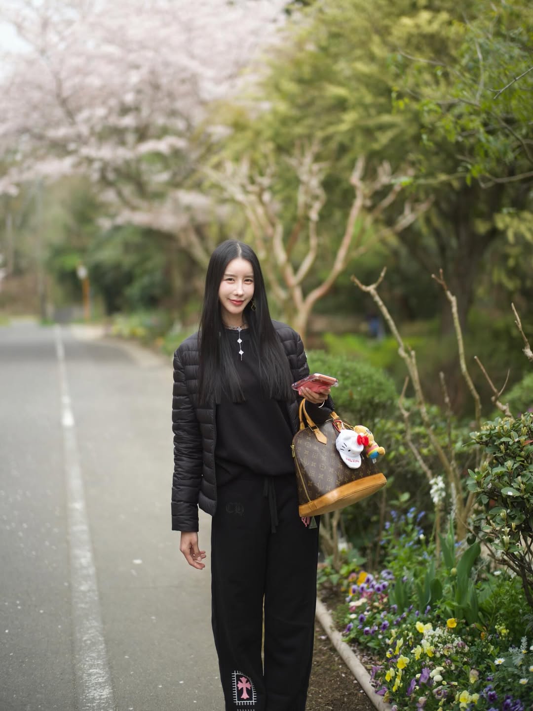 อิ๊งค์ - ภัทรานิษฐ์ วิริยะบำรุงกิจ