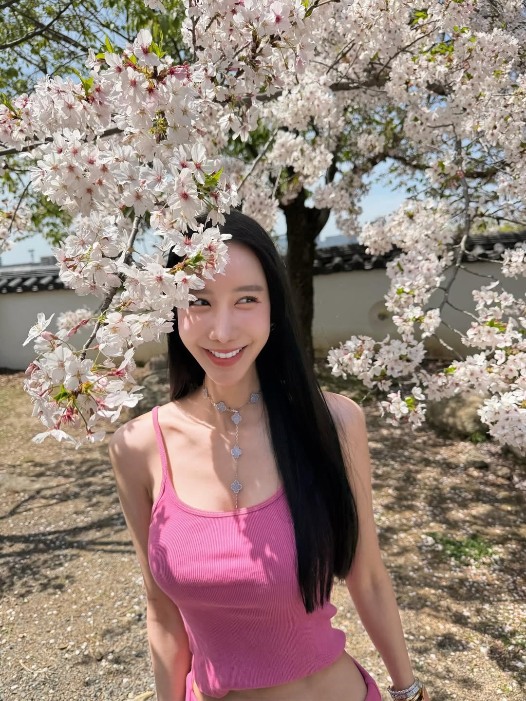 อิ๊งค์ - ภัทรานิษฐ์ วิริยะบำรุงกิจ