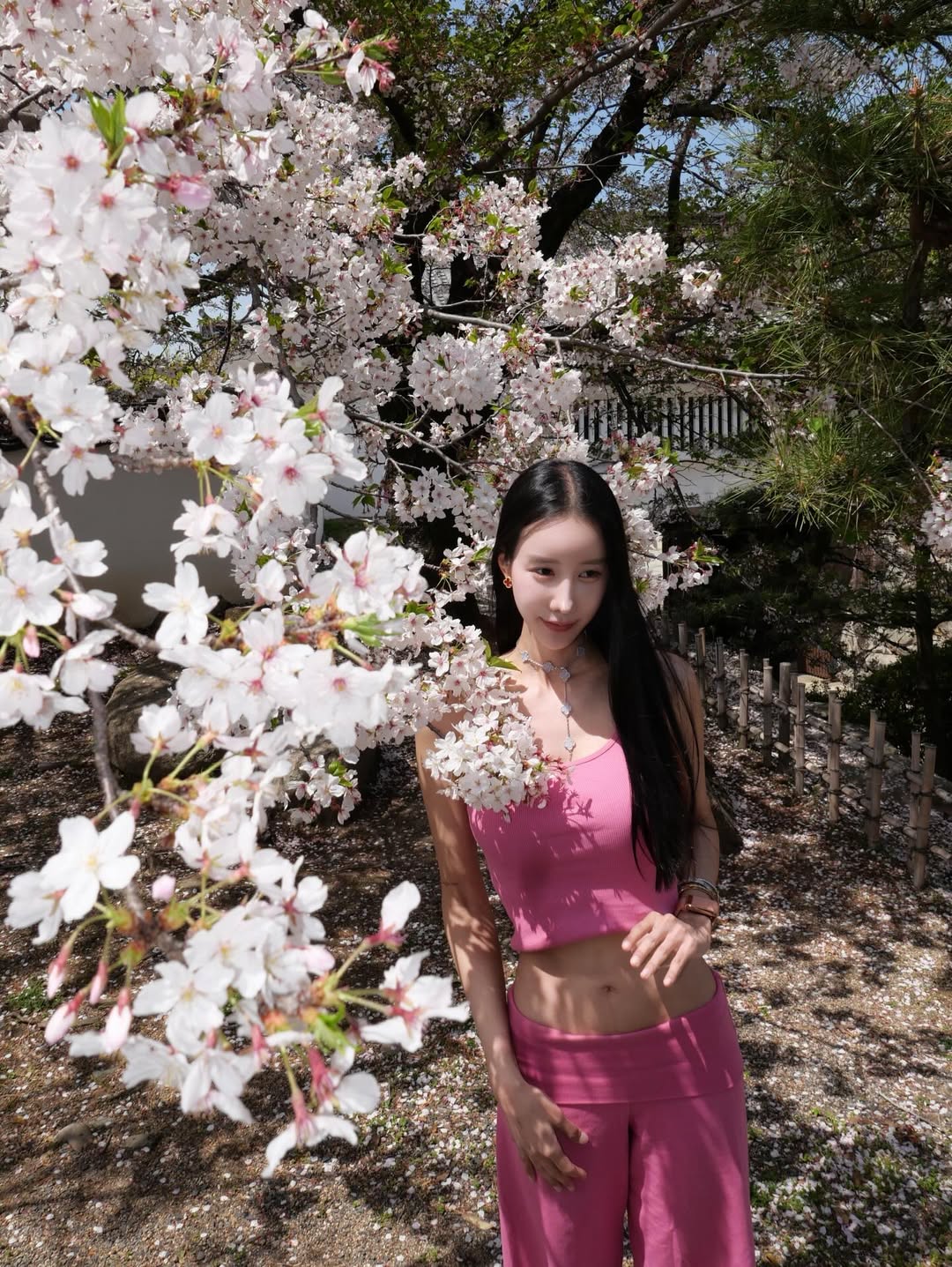 อิ๊งค์ - ภัทรานิษฐ์ วิริยะบำรุงกิจ